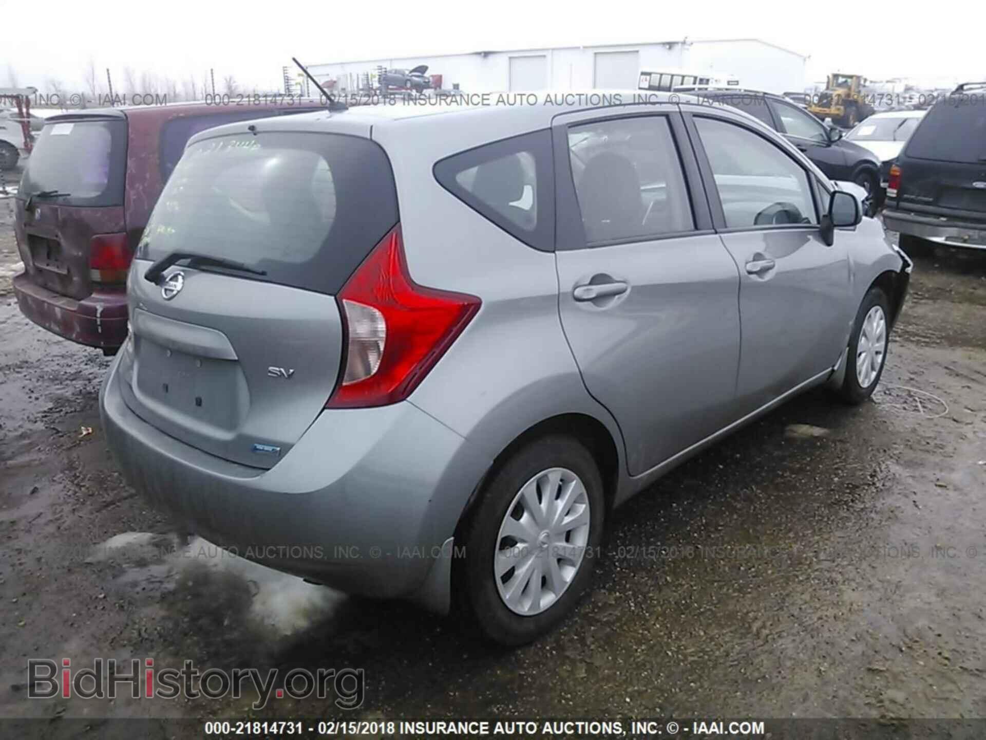 2014 Nissan Versa note - VIN: 3N1CE2CP4EL435801 - Photo 4