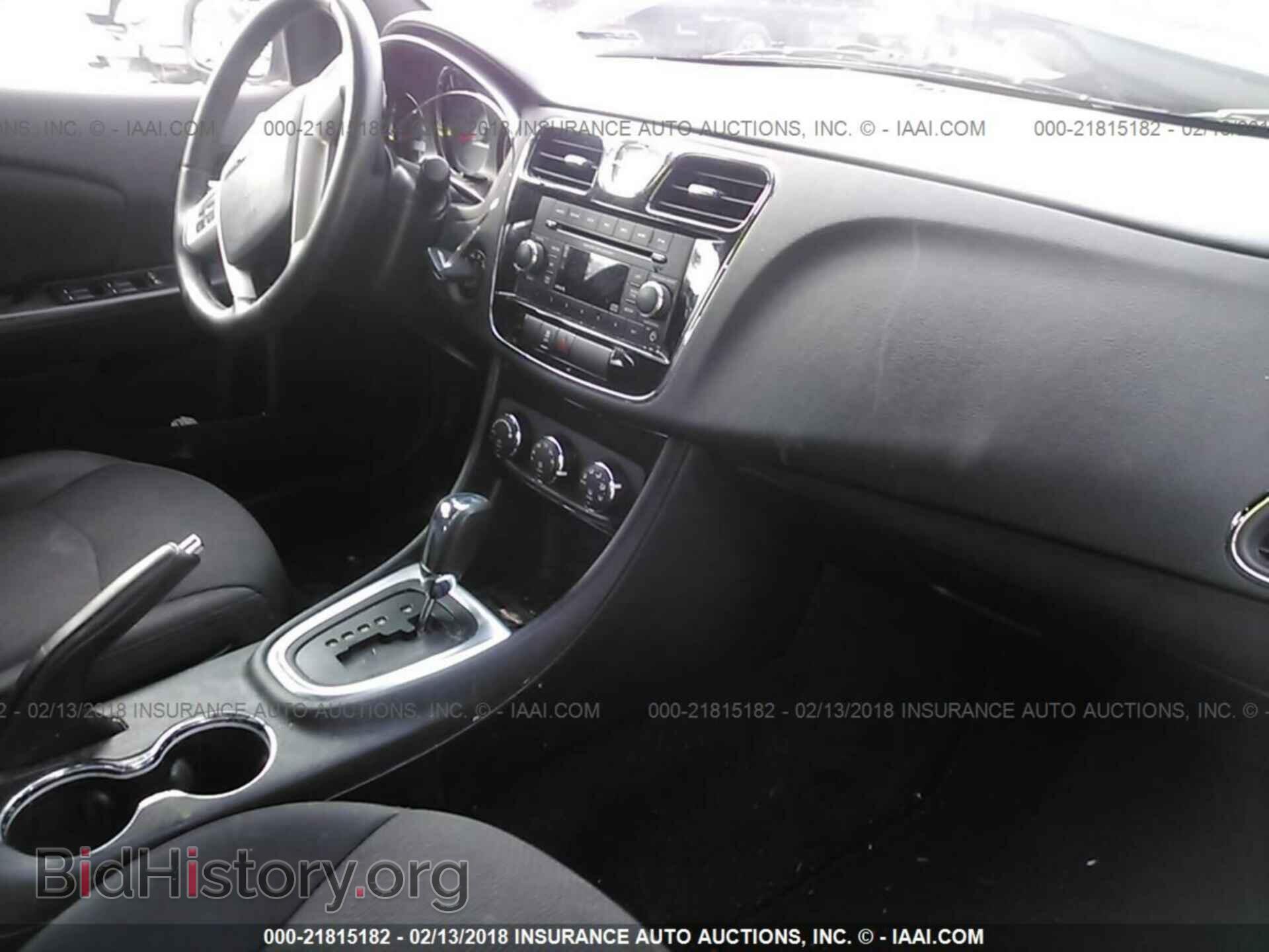 2013 Chrysler 200 - VIN: 1C3CCBBB0DN672572 - Photo 5