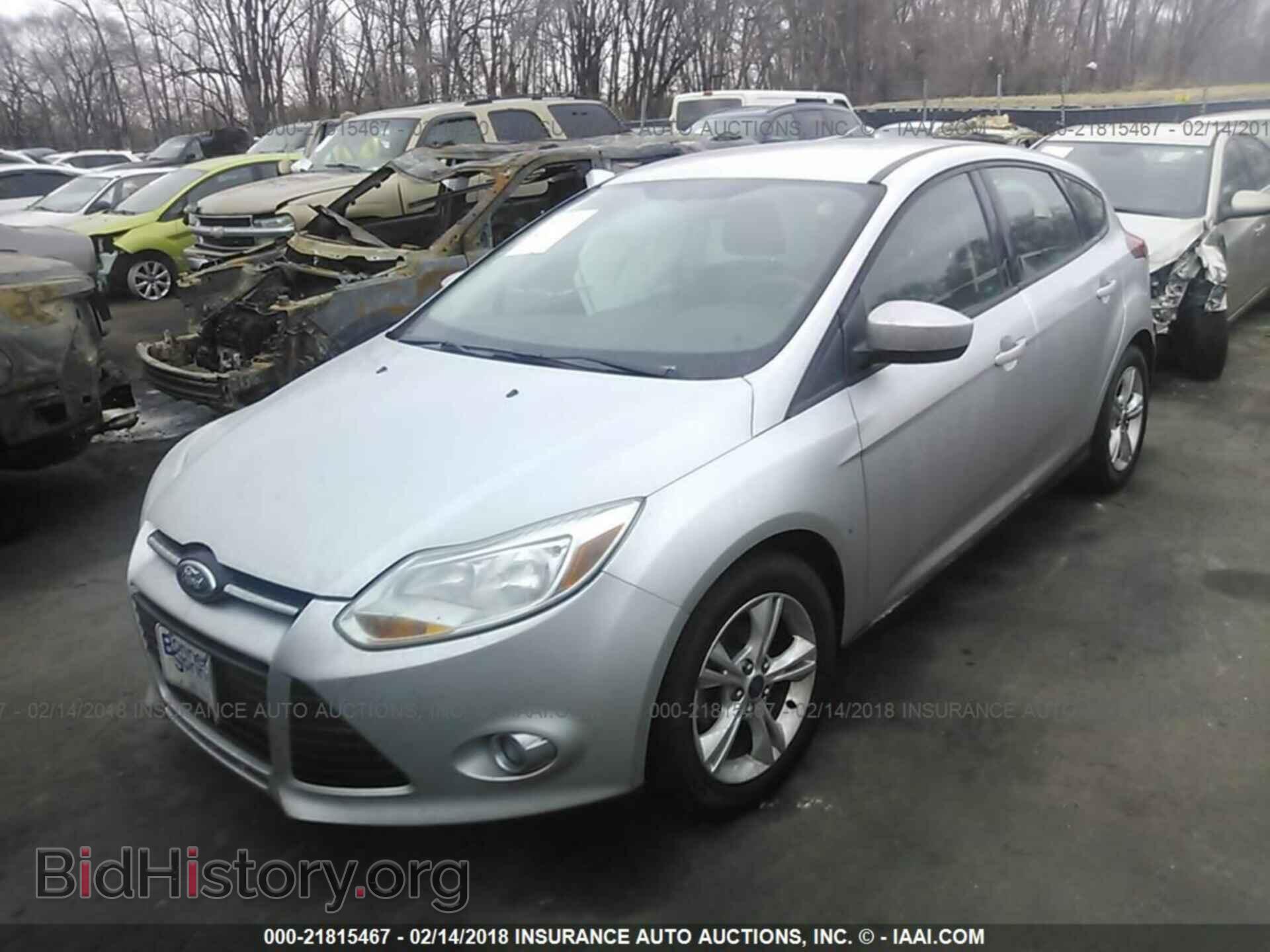 2012 Ford Focus - VIN: 1FAHP3K21CL457472 - Фото 2
