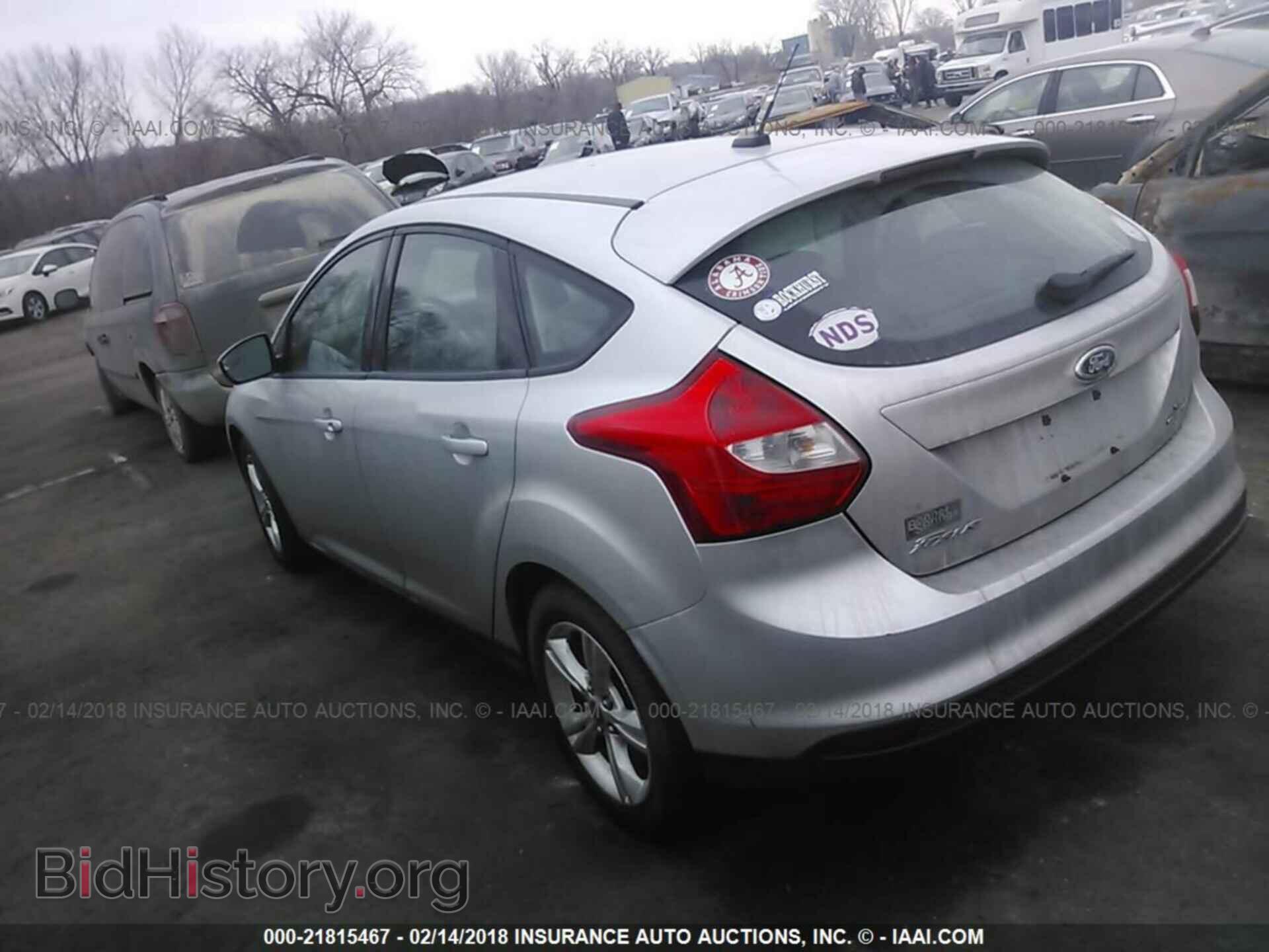 2012 Ford Focus - VIN: 1FAHP3K21CL457472 - Фото 3