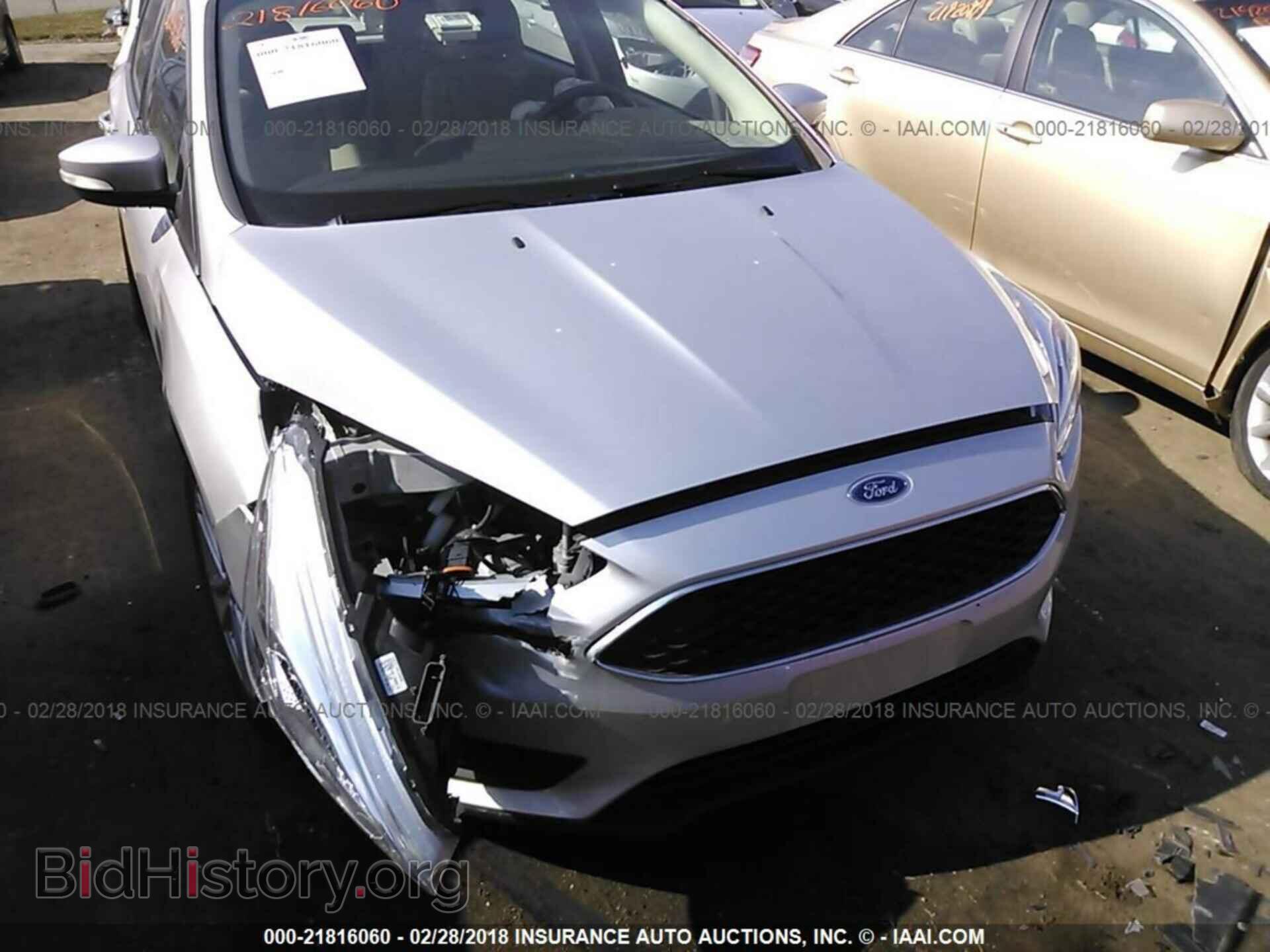 2017 Ford Focus - VIN: 1FADP3K27HL248551 - Photo 6
