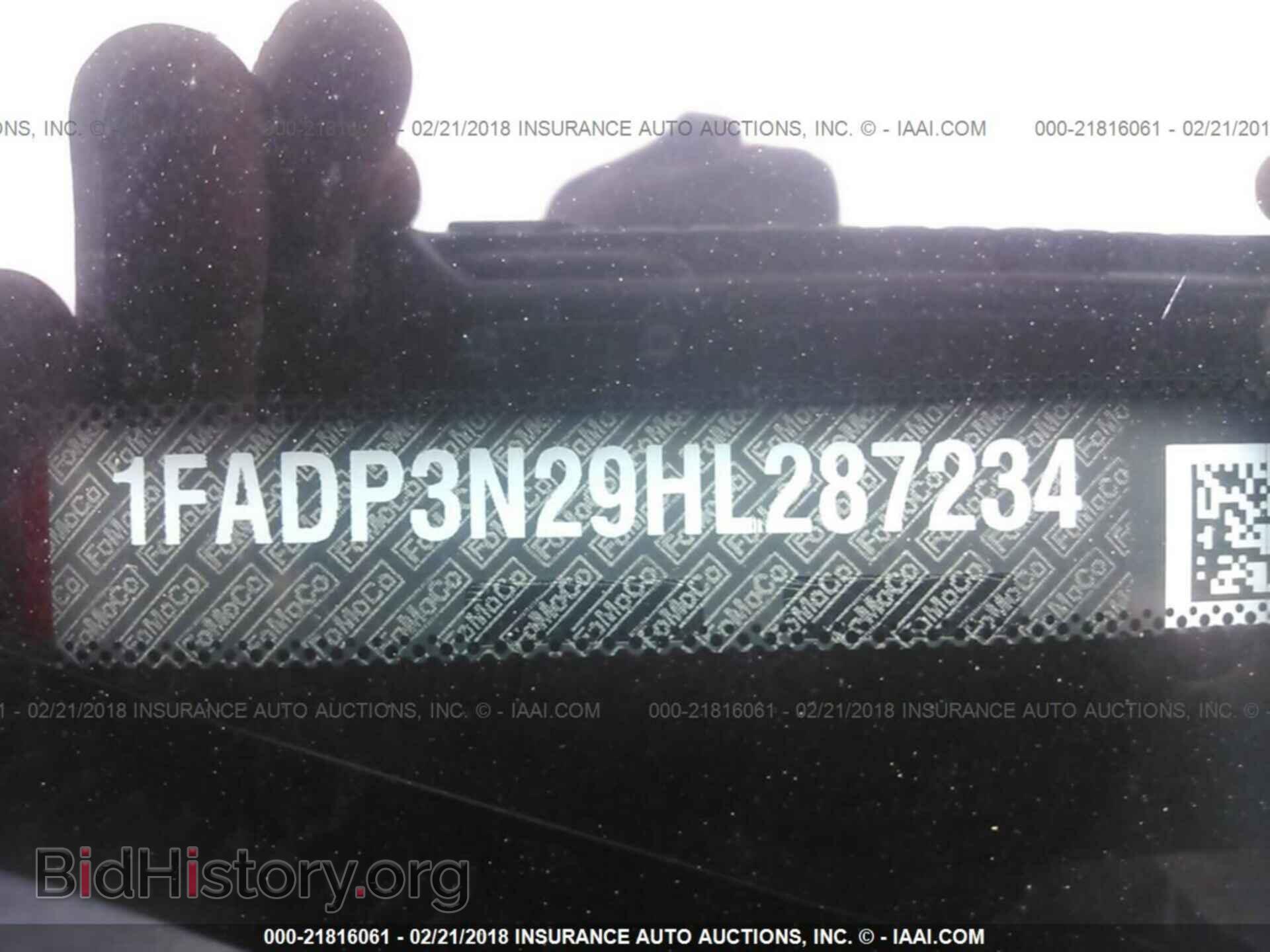 2017 Ford Focus - VIN: 1FADP3N29HL287234 - Photo 9