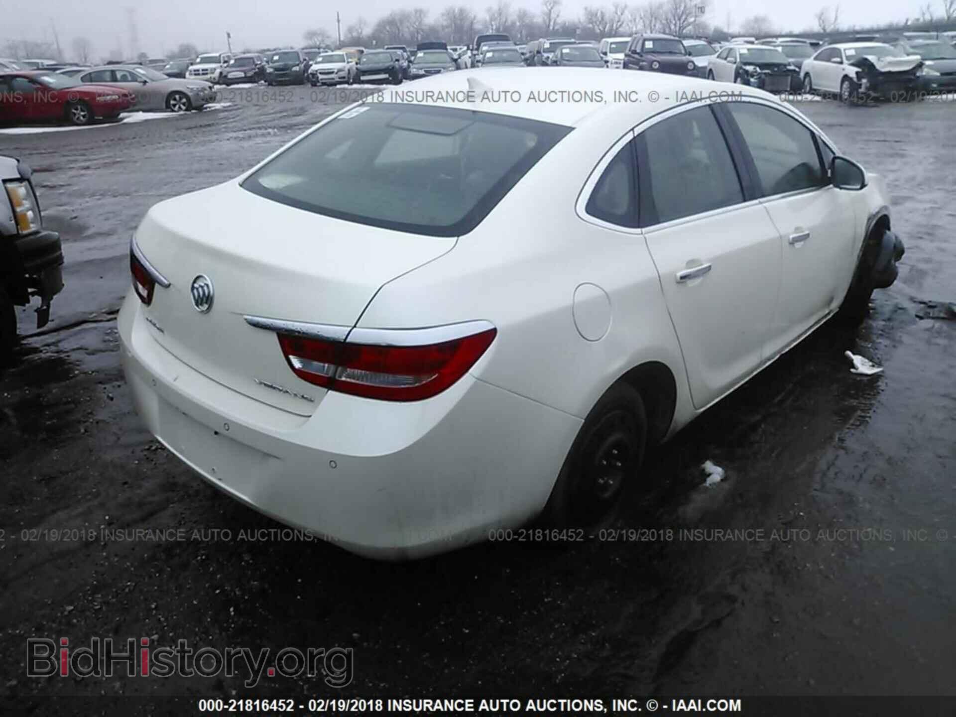2013 Buick Verano - VIN: 1G4PR5SK0D4229918 - Фото 4