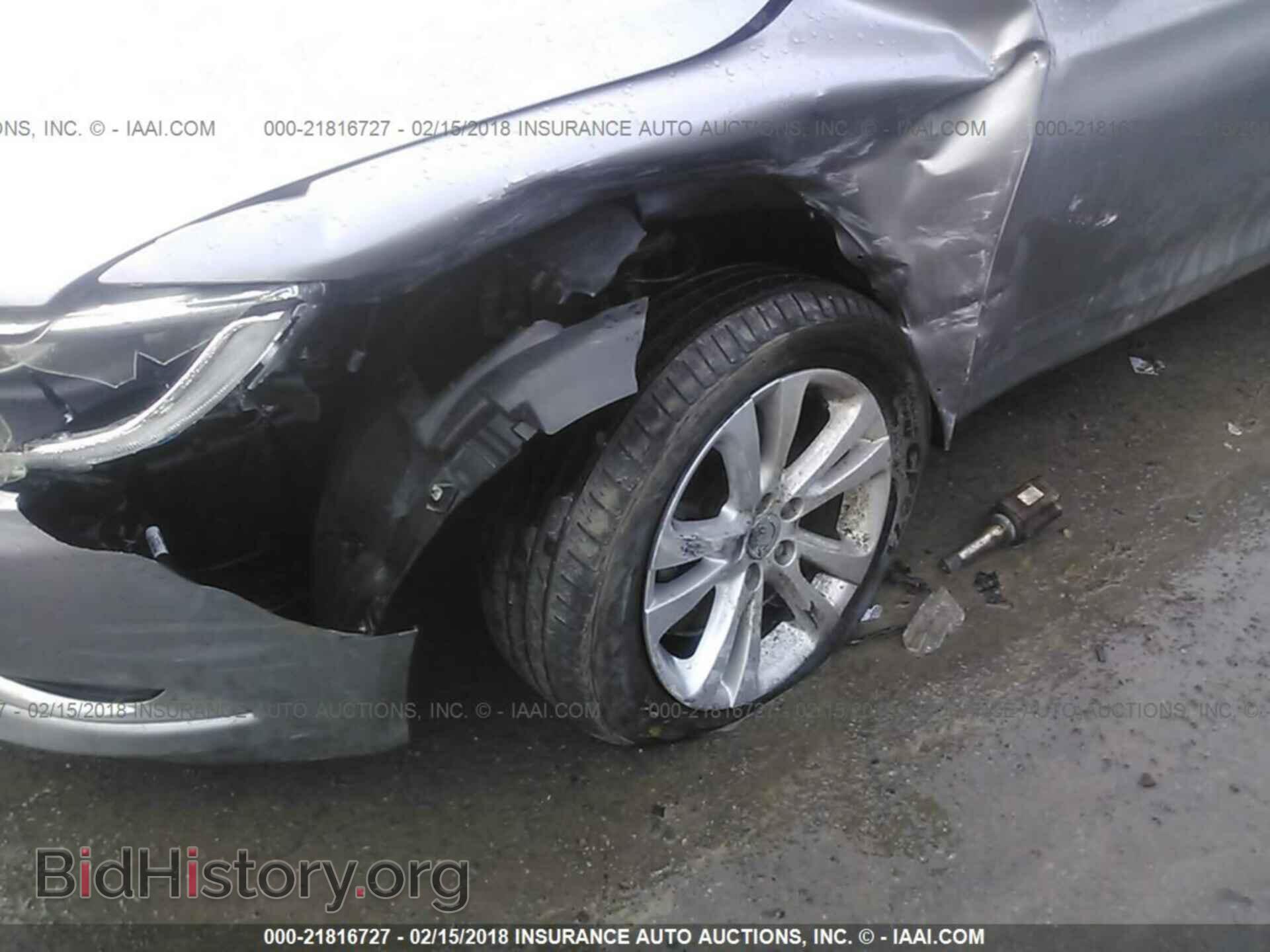 2016 Chrysler 200 - VIN: 1C3CCCAB9GN154648 - Photo 6