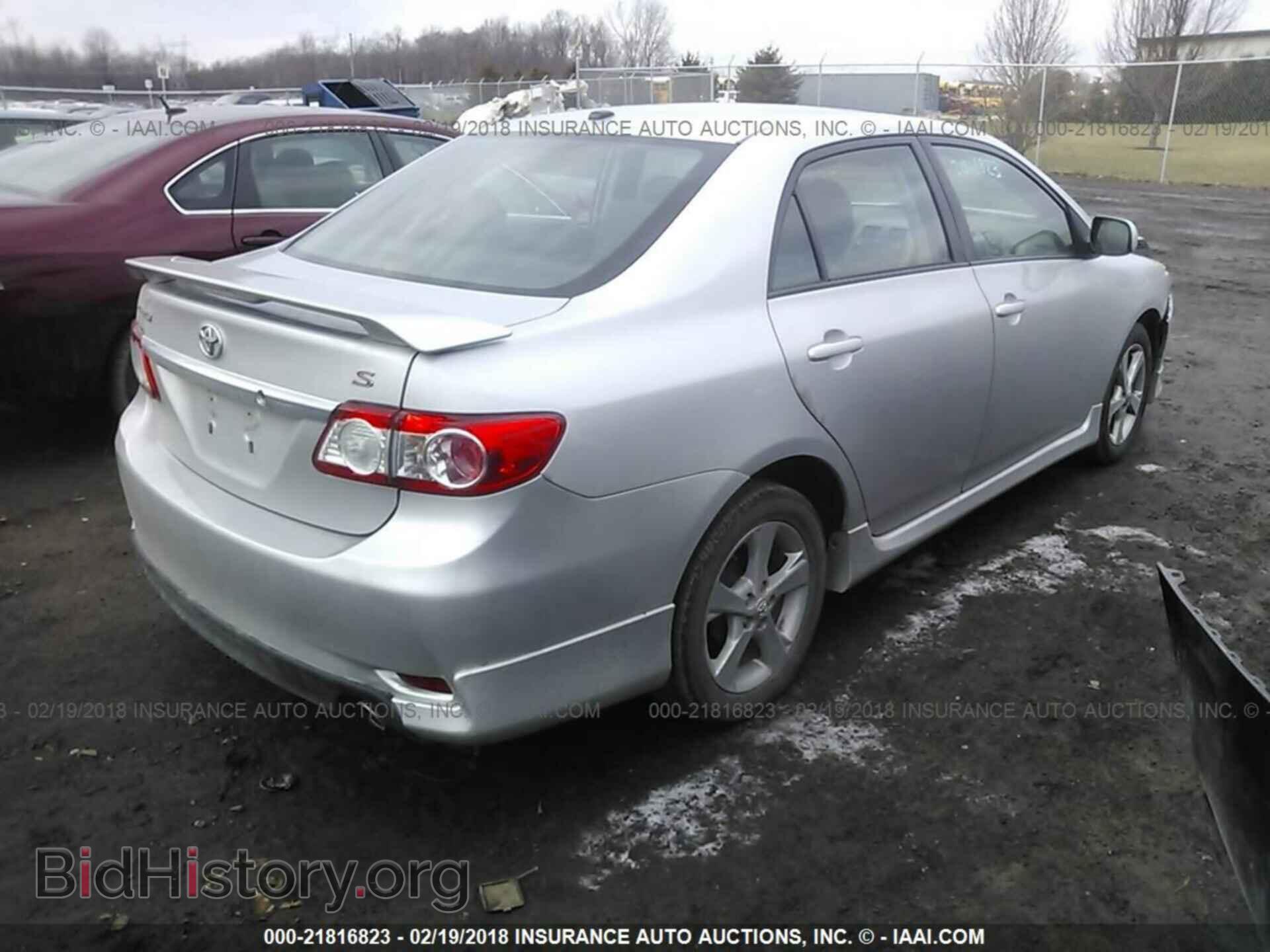 2011 Toyota Corolla - VIN: 2T1BU4EE6BC749628 - Photo 4