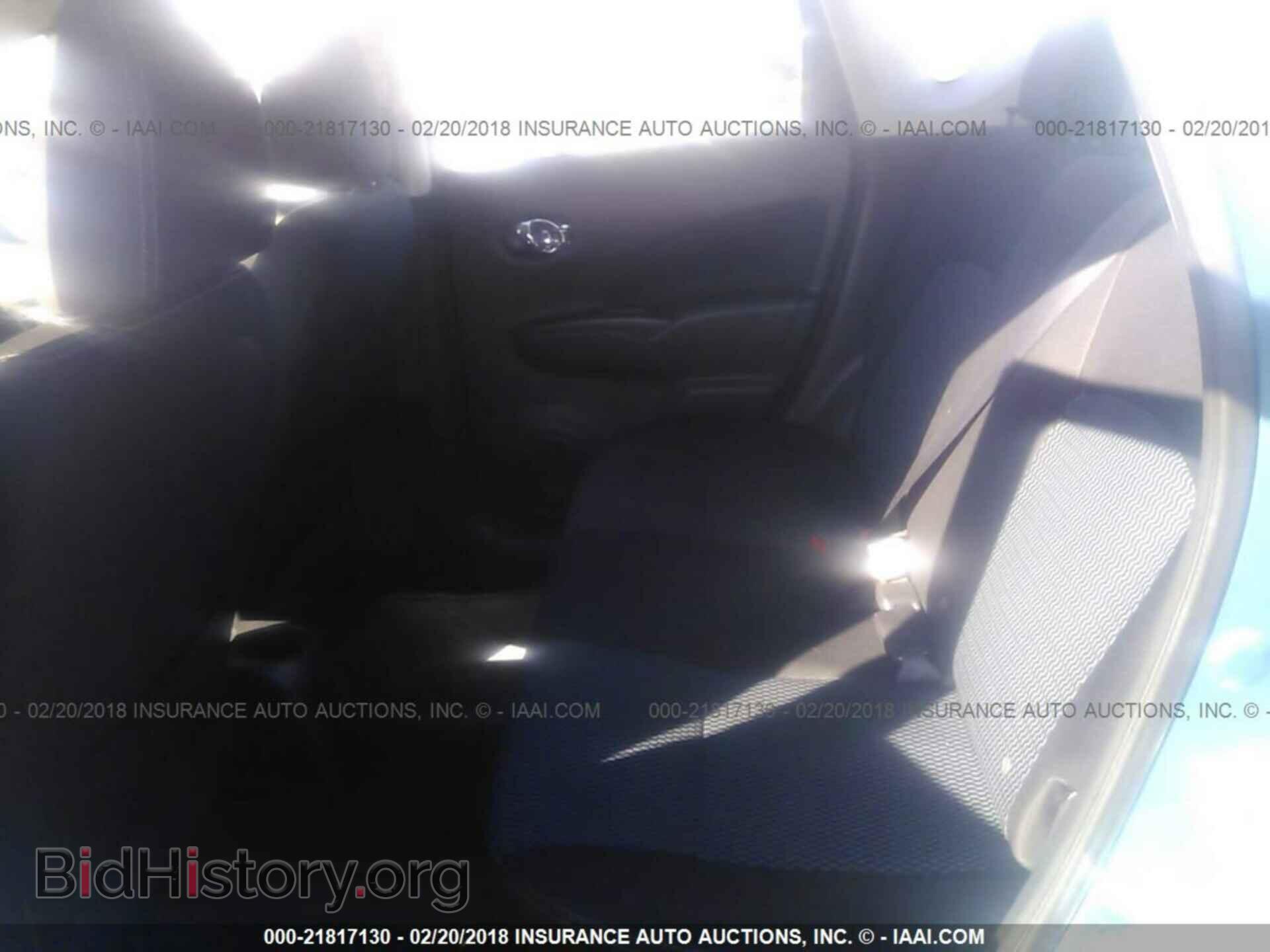 2015 Nissan Versa note - VIN: 3N1CE2CP5FL353139 - Photo 8