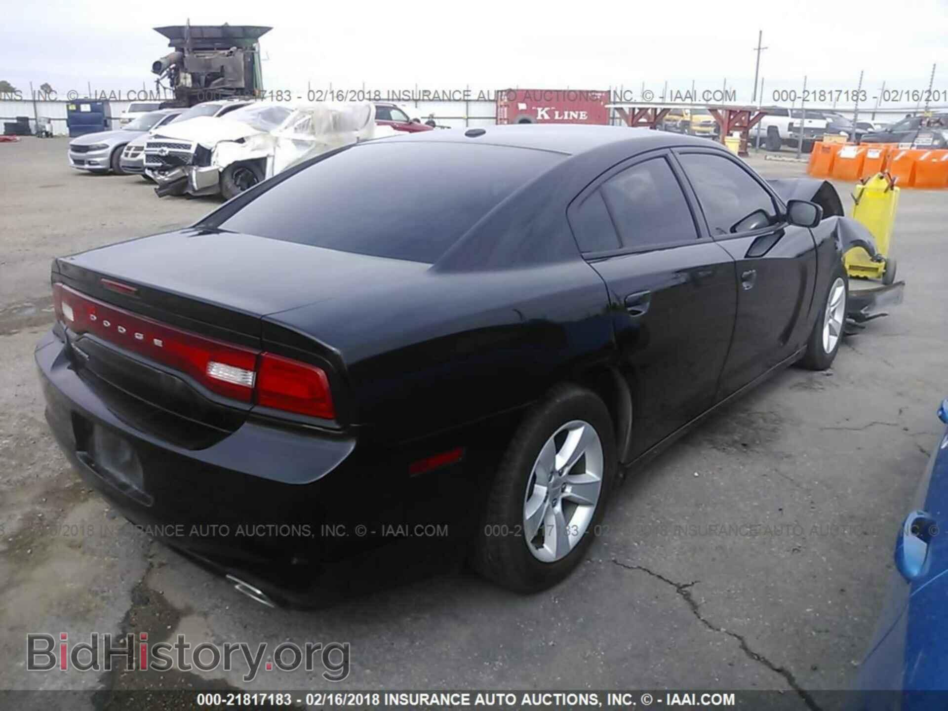 2012 Dodge Charger - VIN: 2C3CDXBG0CH296727 - Фото 4