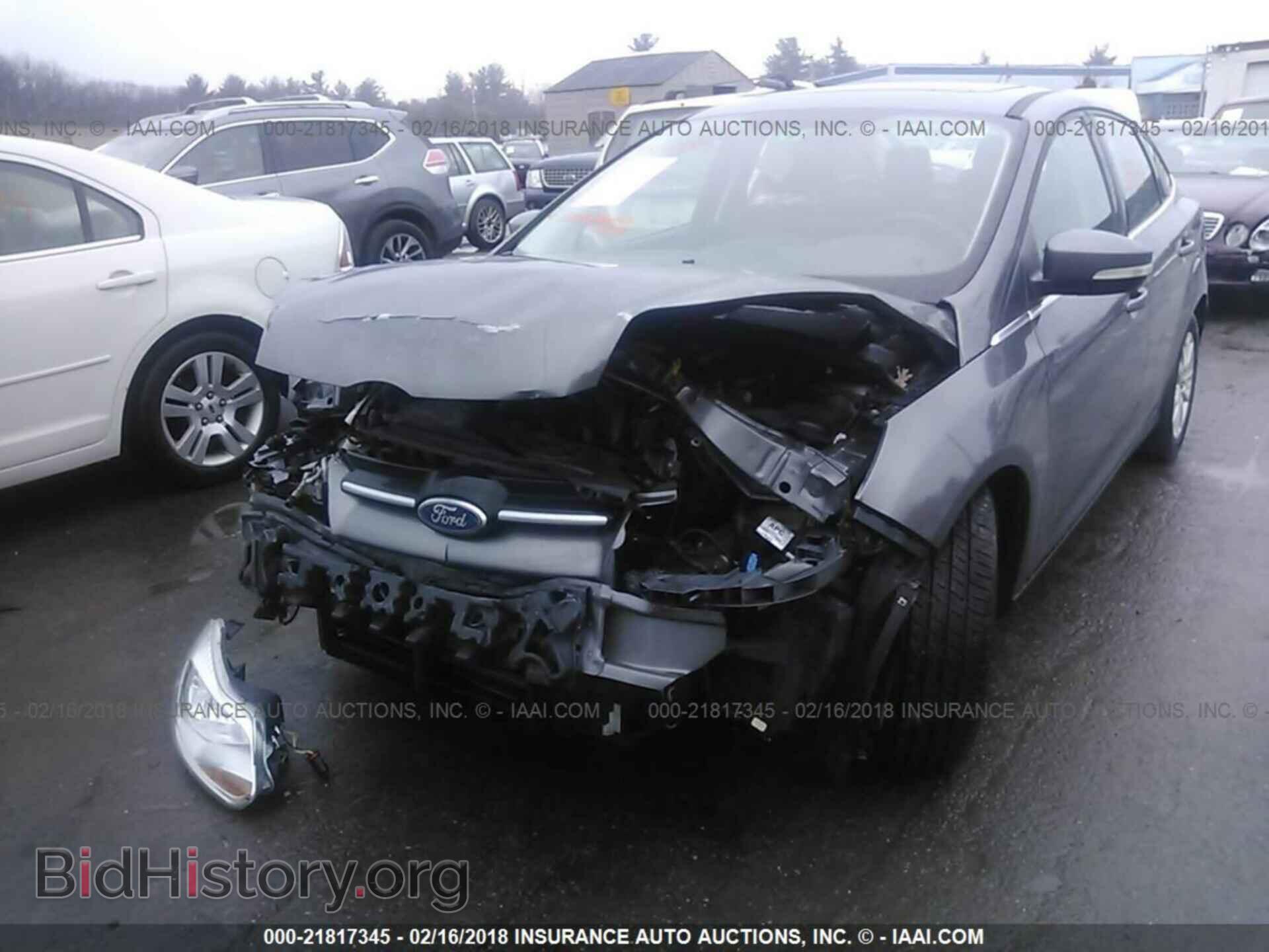 2012 Ford Focus - VIN: 1FAHP3H26CL200346 - Photo 2