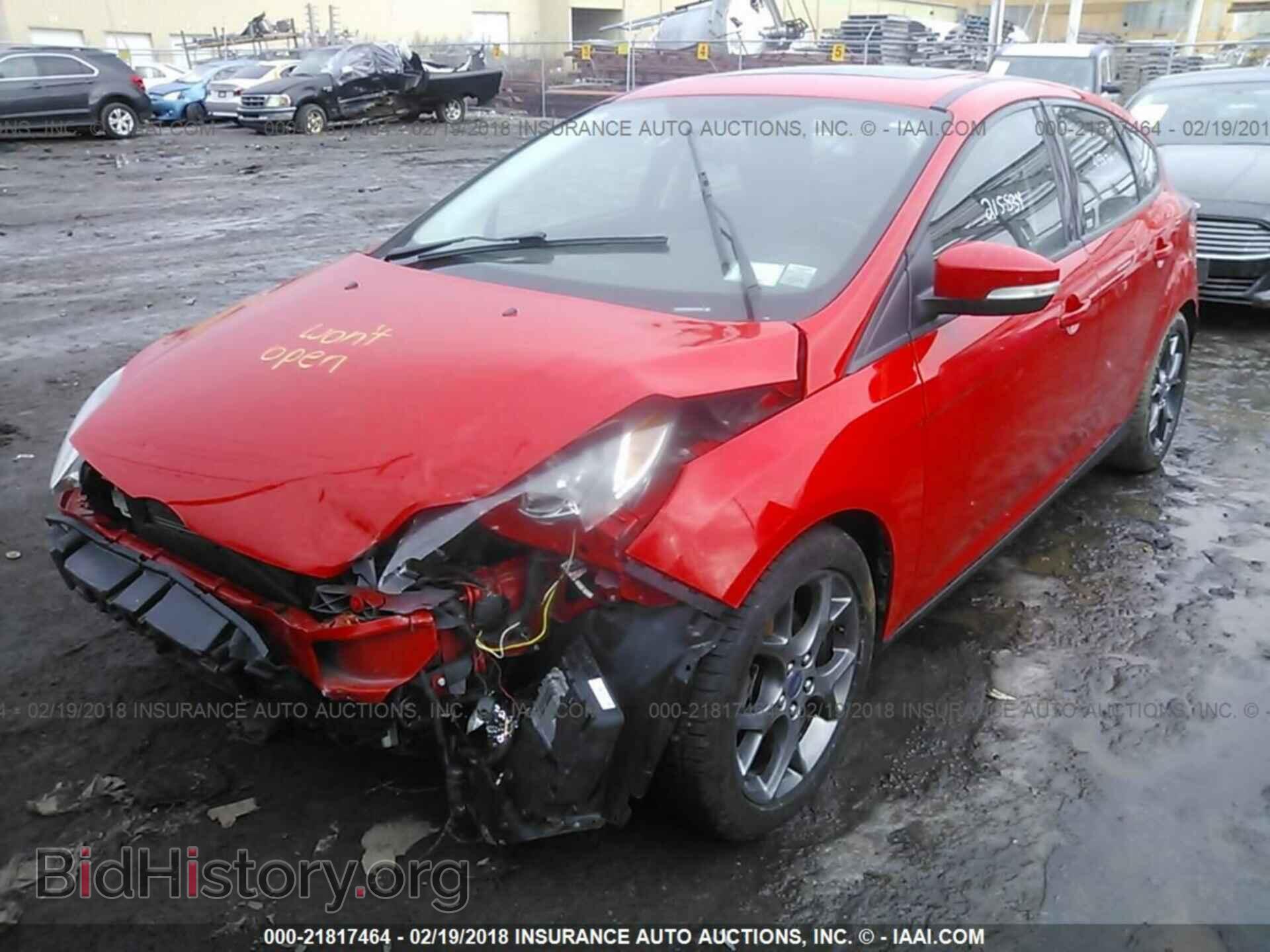 2014 Ford Focus - VIN: 1FADP3K29EL256193 - Photo 2