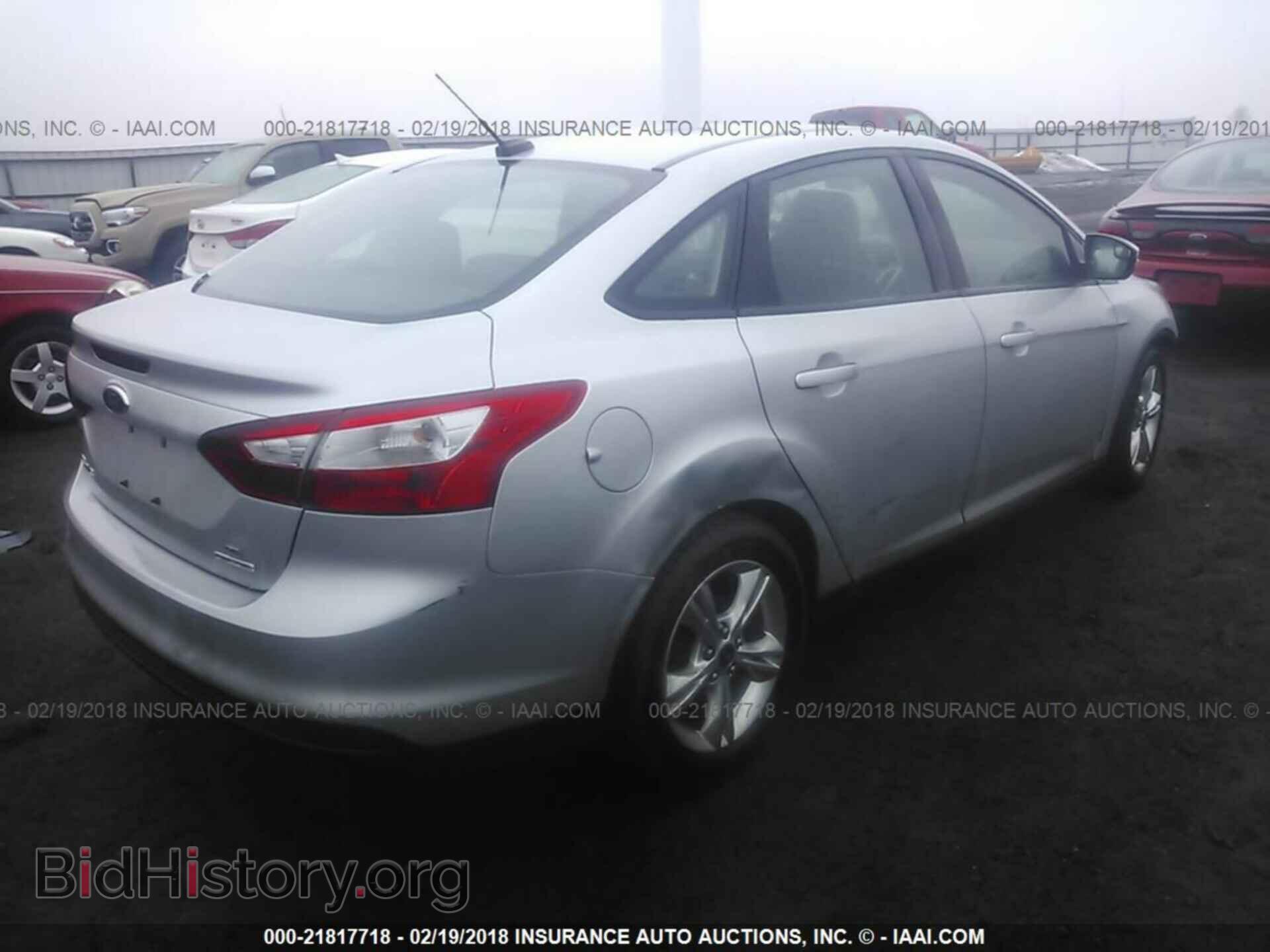 2014 Ford Focus - VIN: 1FADP3F20EL399267 - Photo 4