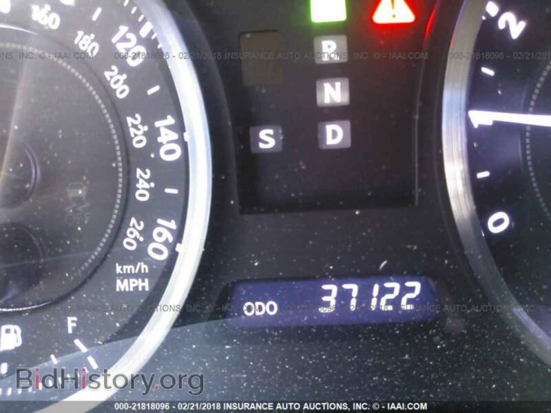 2012 Lexus IS (VIN JTHFF2C25C2525497) — фото 7 из 10