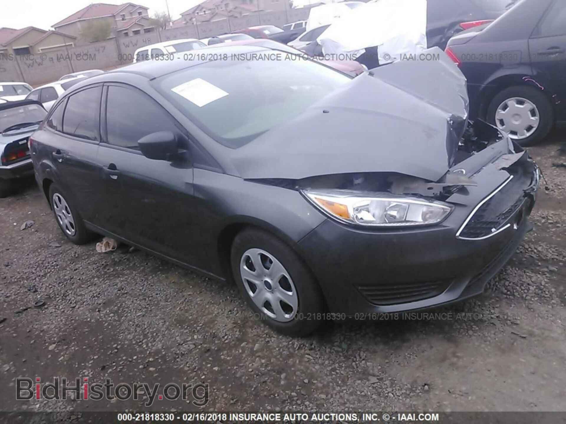 Photo 1FADP3E23HL329235 - Ford Focus 2017