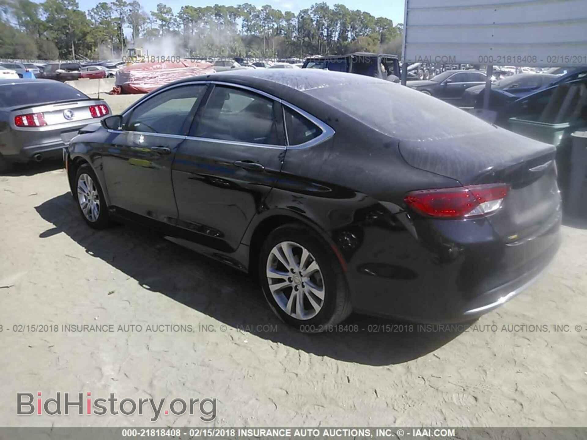 2016 Chrysler 200 - VIN: 1C3CCCAB6GN141386 - Photo 3