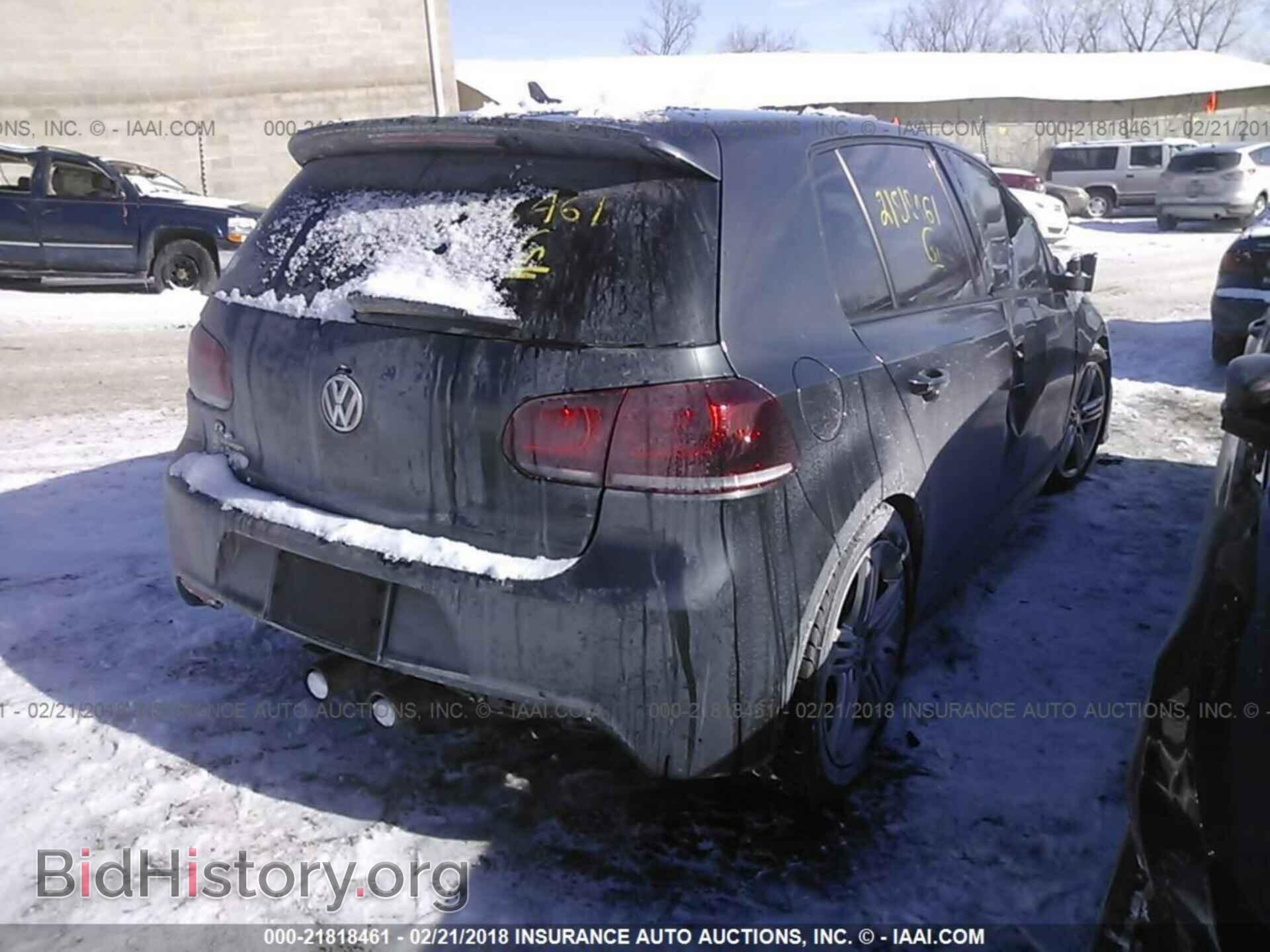 2012 Volkswagen Golf - VIN: WVWPF7AJ8CW295458 - Фото 4