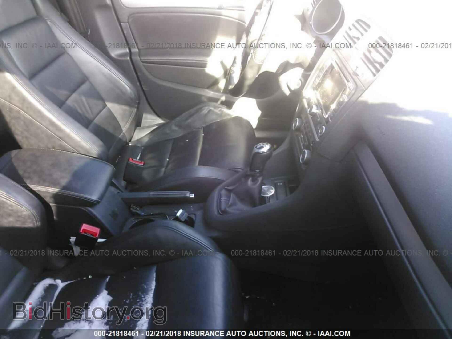 2012 Volkswagen Golf - VIN: WVWPF7AJ8CW295458 - Фото 5