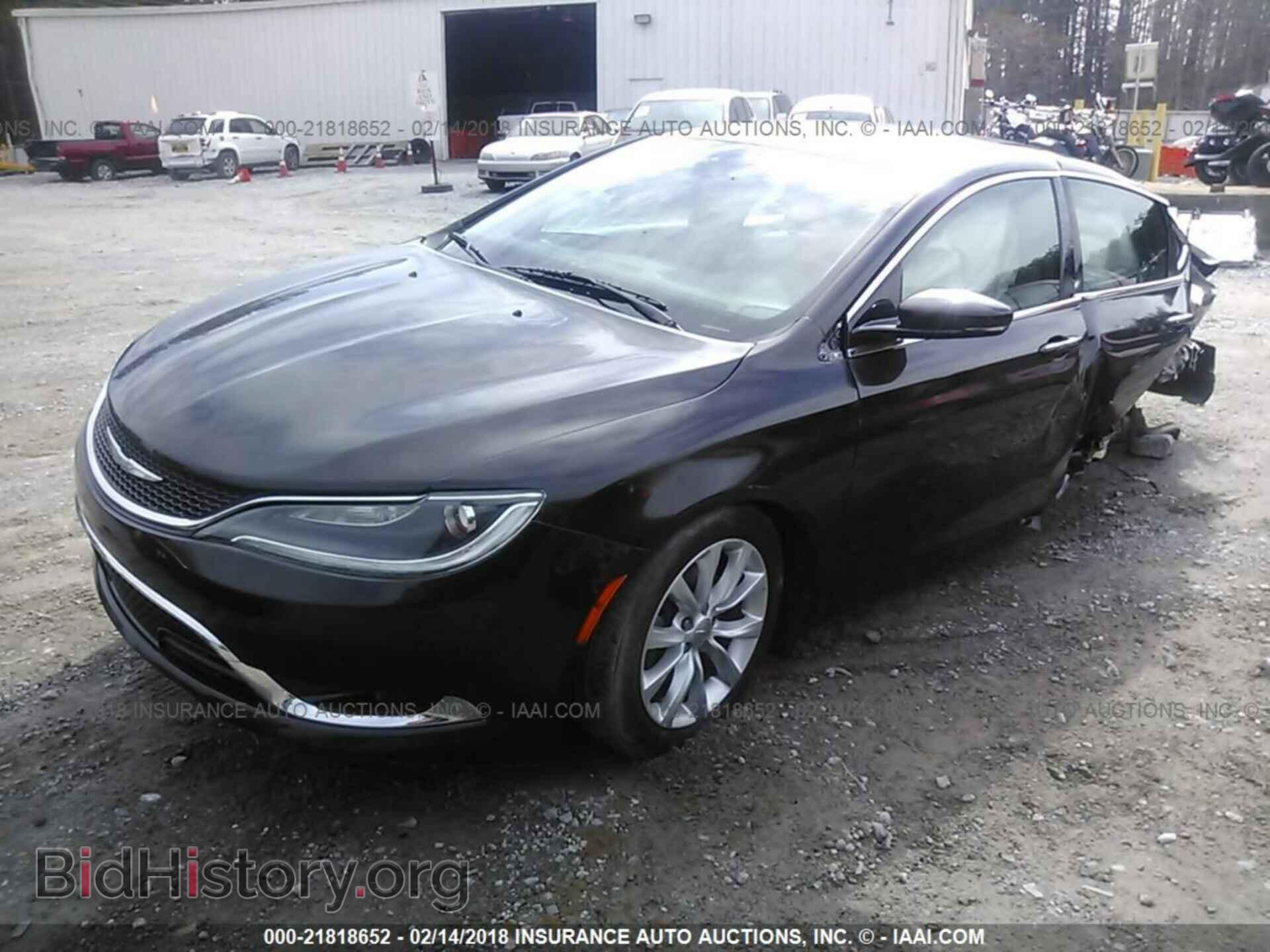 2015 Chrysler 200 - VIN: 1C3CCCCB9FN599371 - Фото 2