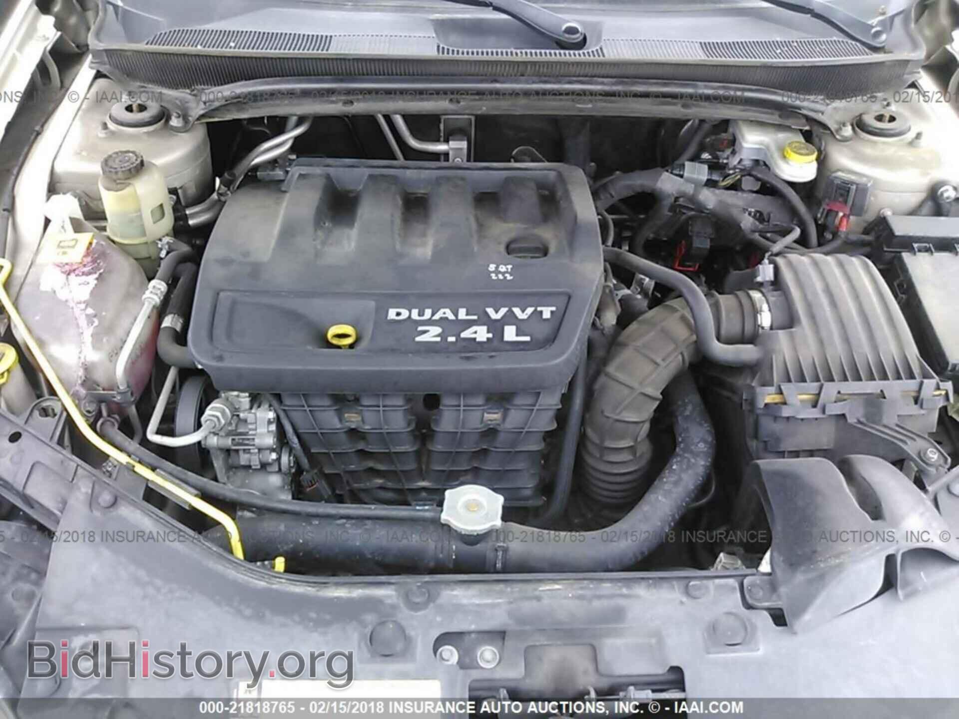 2013 Chrysler 200 - VIN: 1C3CCBBB5DN729428 - Фото 10