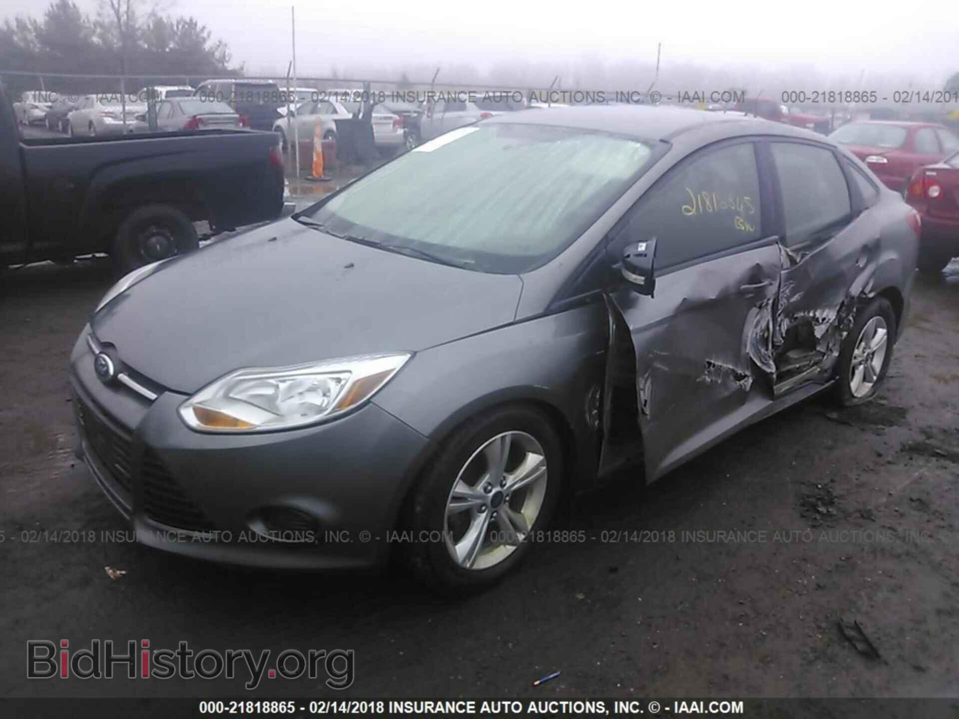 2014 Ford Focus - VIN: 1FADP3F29EL298700 - Фото 2