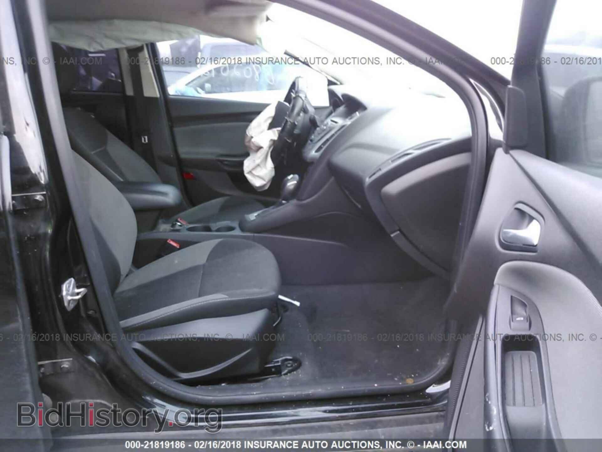 2014 Ford Focus - VIN: 1FADP3F22EL218167 - Фото 5