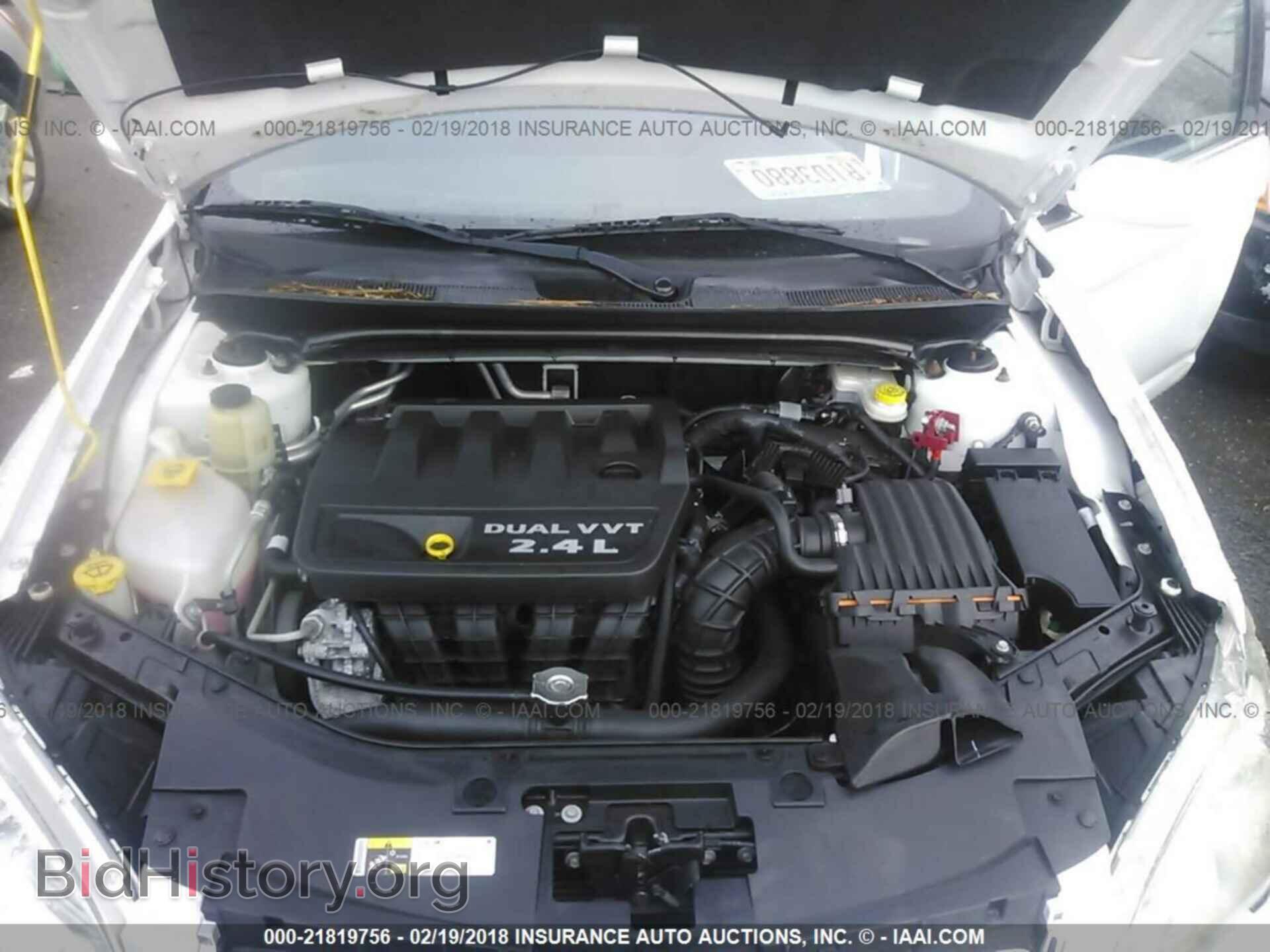 2013 Chrysler 200 - VIN: 1C3CCBBB3DN763058 - Фото 10