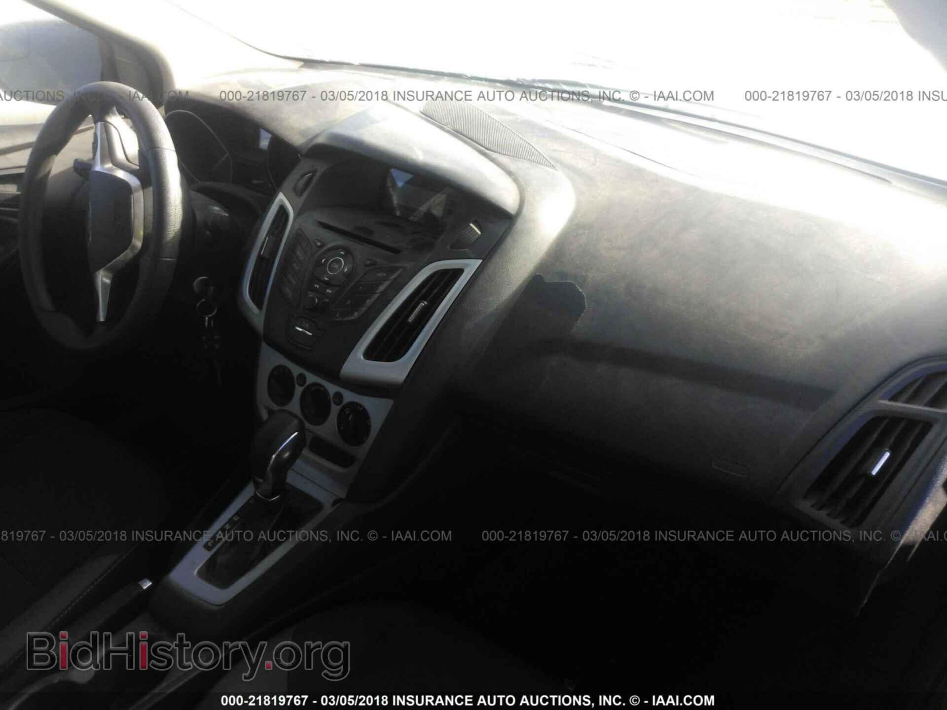 2012 Ford Focus - VIN: 1FAHP3F24CL163235 - Photo 5