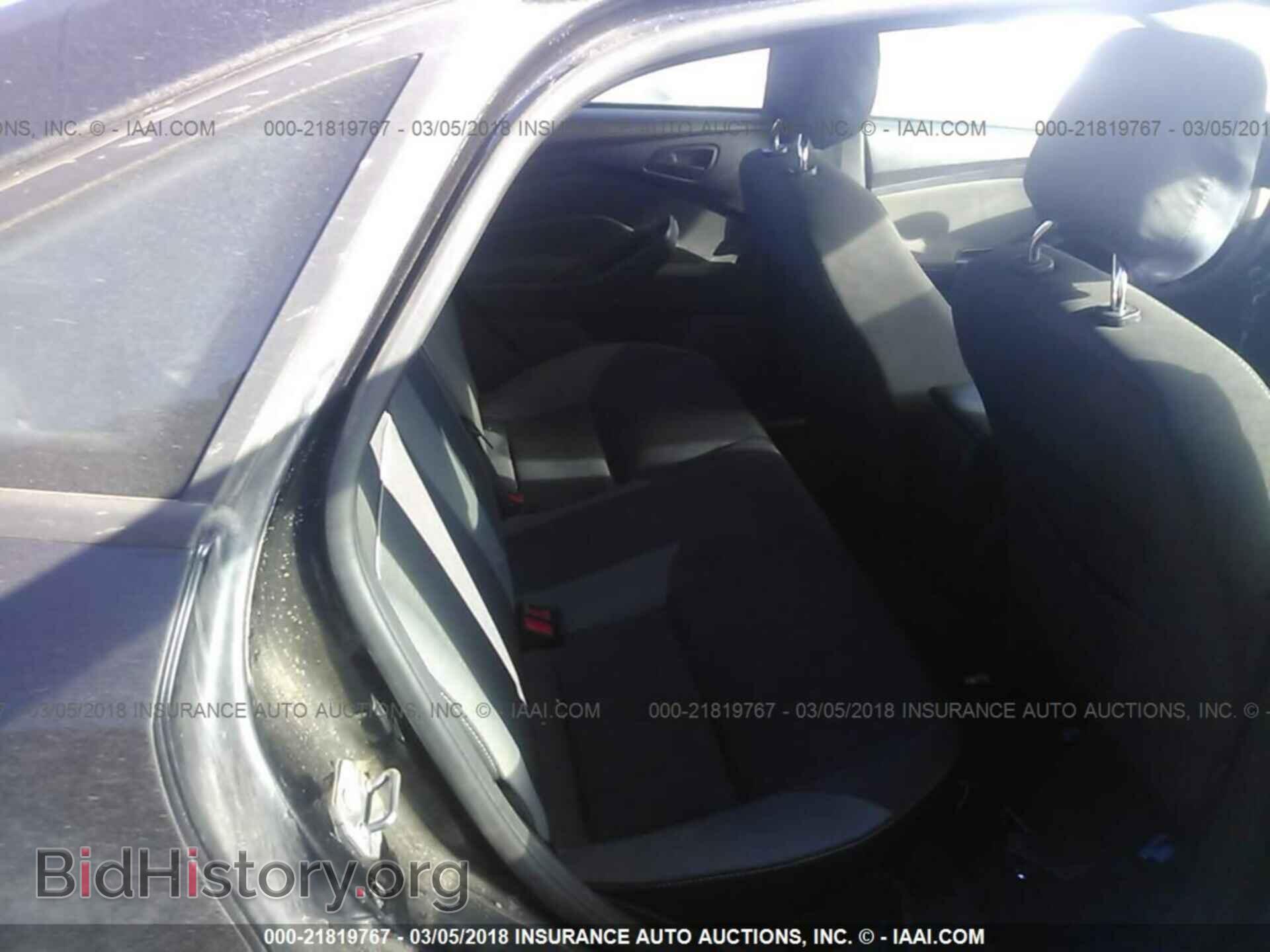2012 Ford Focus - VIN: 1FAHP3F24CL163235 - Photo 8