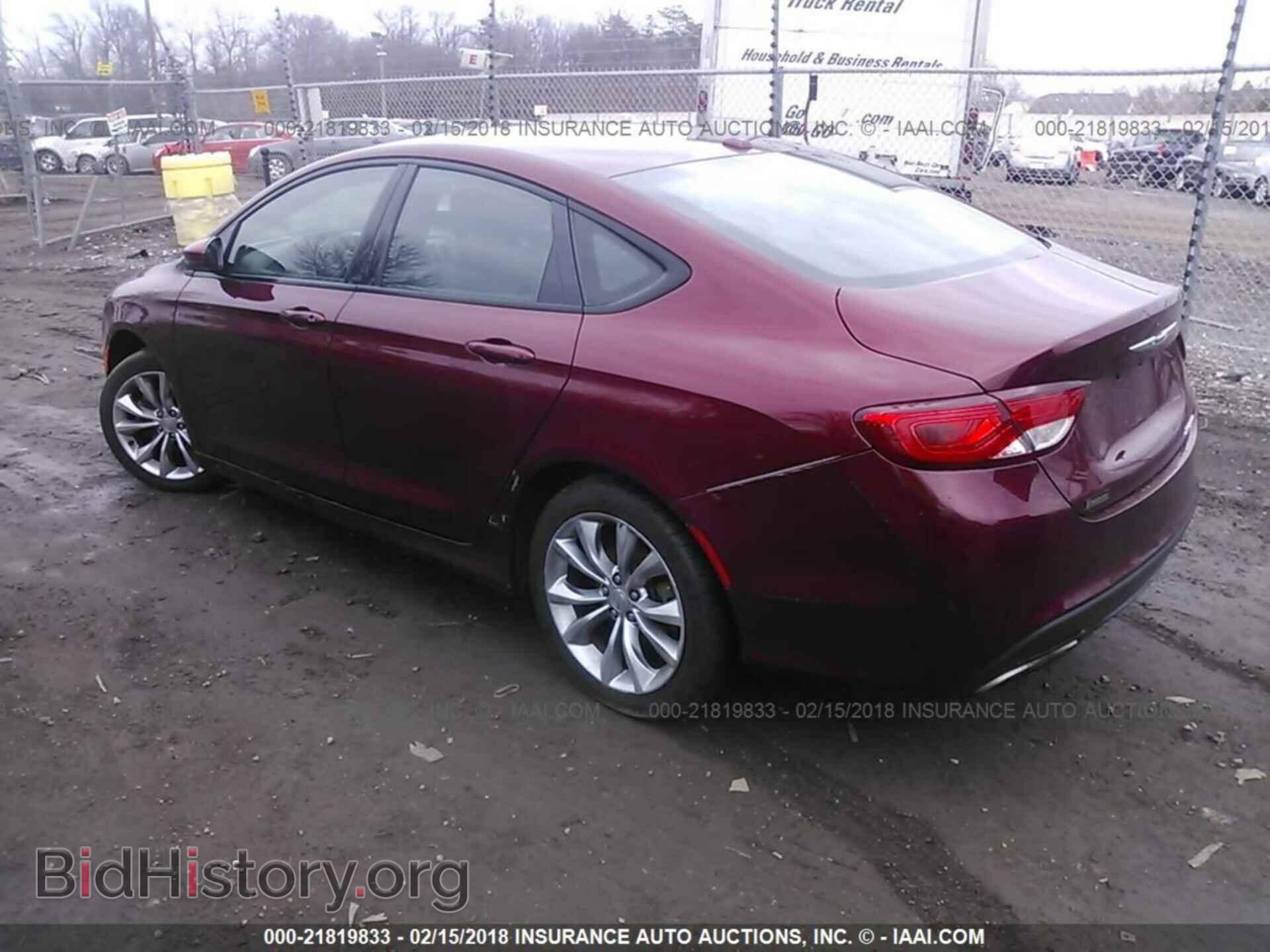 2015 Chrysler 200 - VIN: 1C3CCCBB0FN649558 - Photo 3