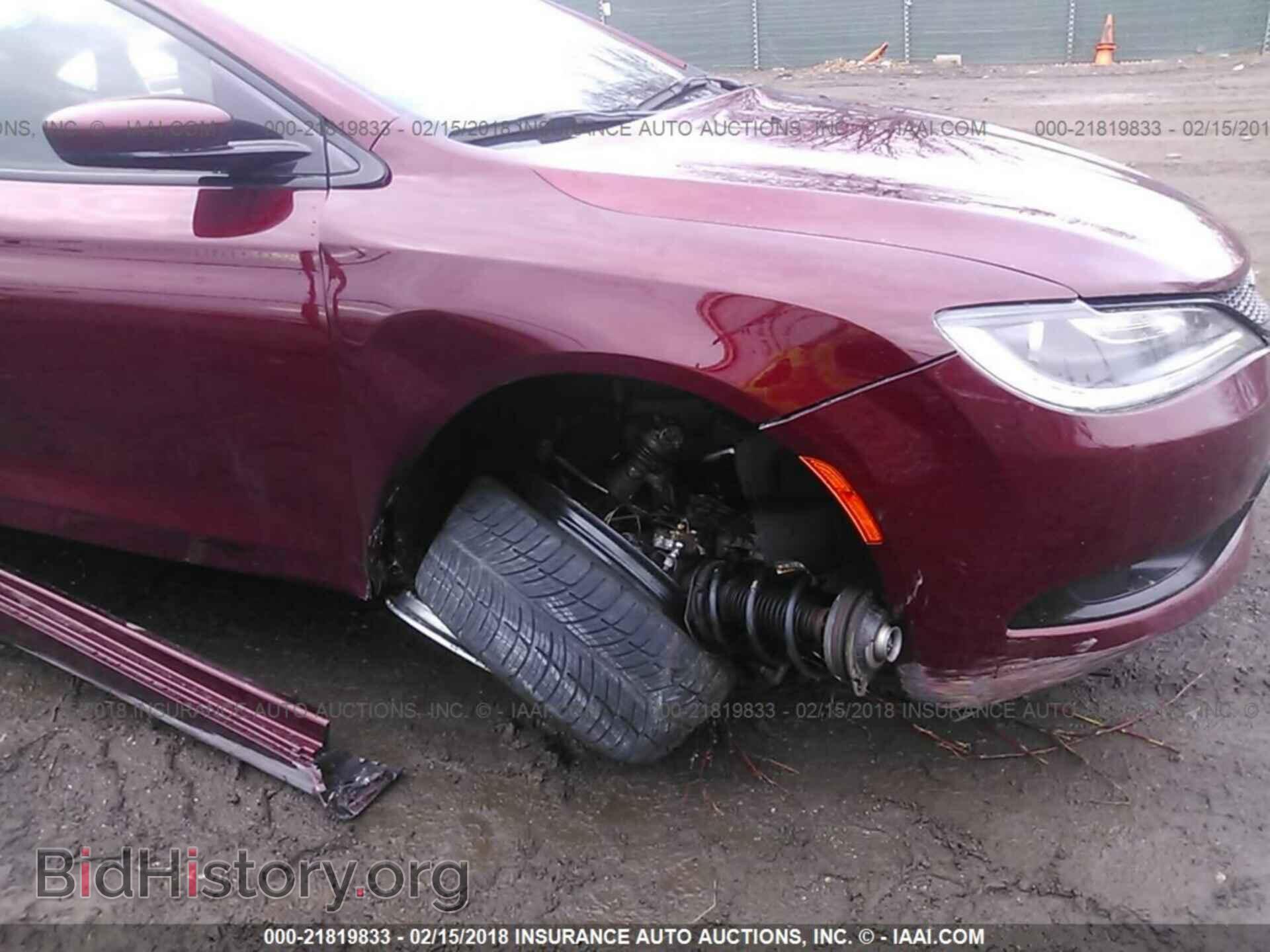 2015 Chrysler 200 - VIN: 1C3CCCBB0FN649558 - Photo 6