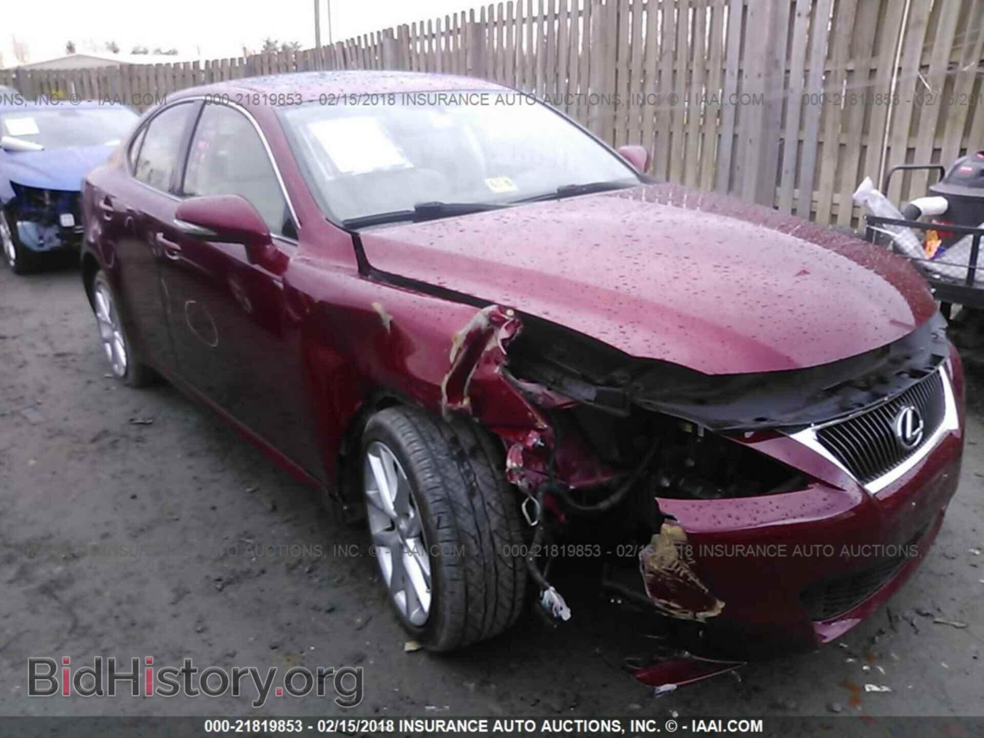 Photo JTHCF5C21C5054726 - LEXUS IS 2012