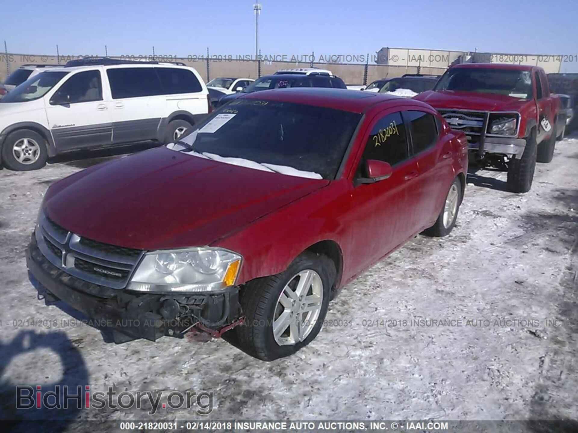 2011 Dodge Avenger - VIN: 1B3BD1FB9BN508941 - Photo 2