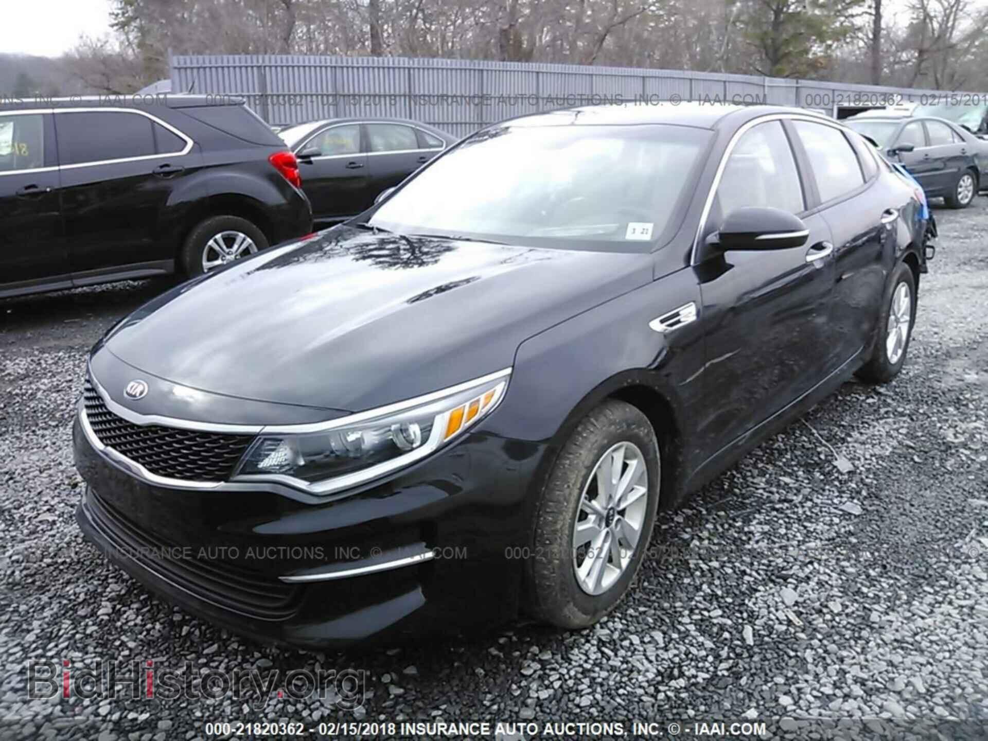 2016 Kia Optima - VIN: 5XXGT4L34GG026340 - Photo 2
