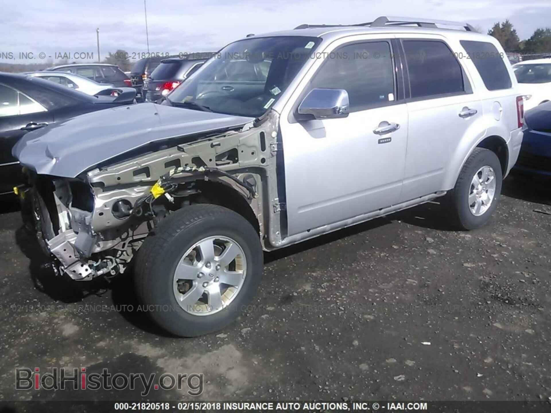 2011 Ford Escape - VIN: 1FMCU9EG6BKC64595 - Фото 2