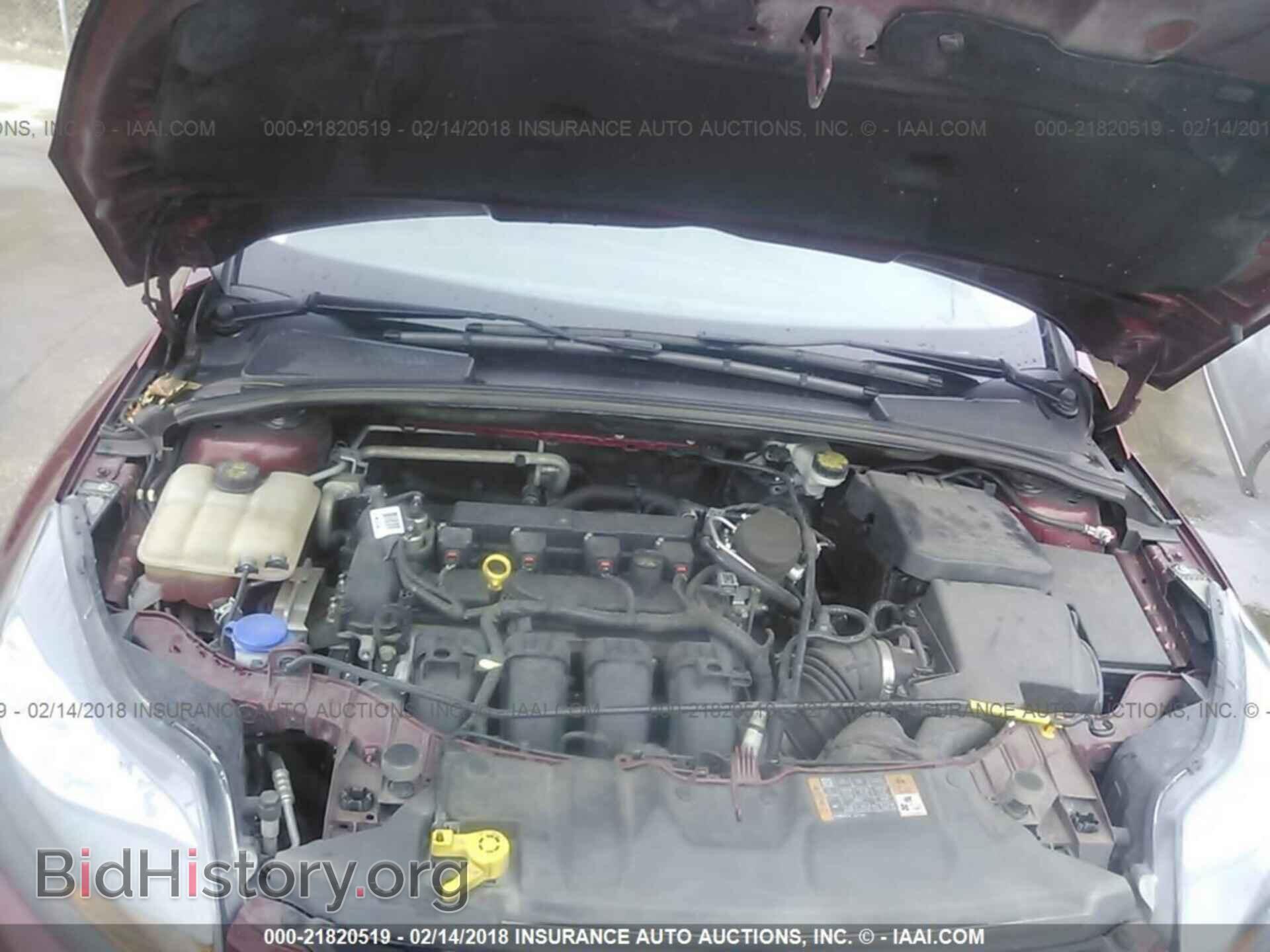 2014 Ford Focus - VIN: 1FADP3N27EL422996 - Photo 10