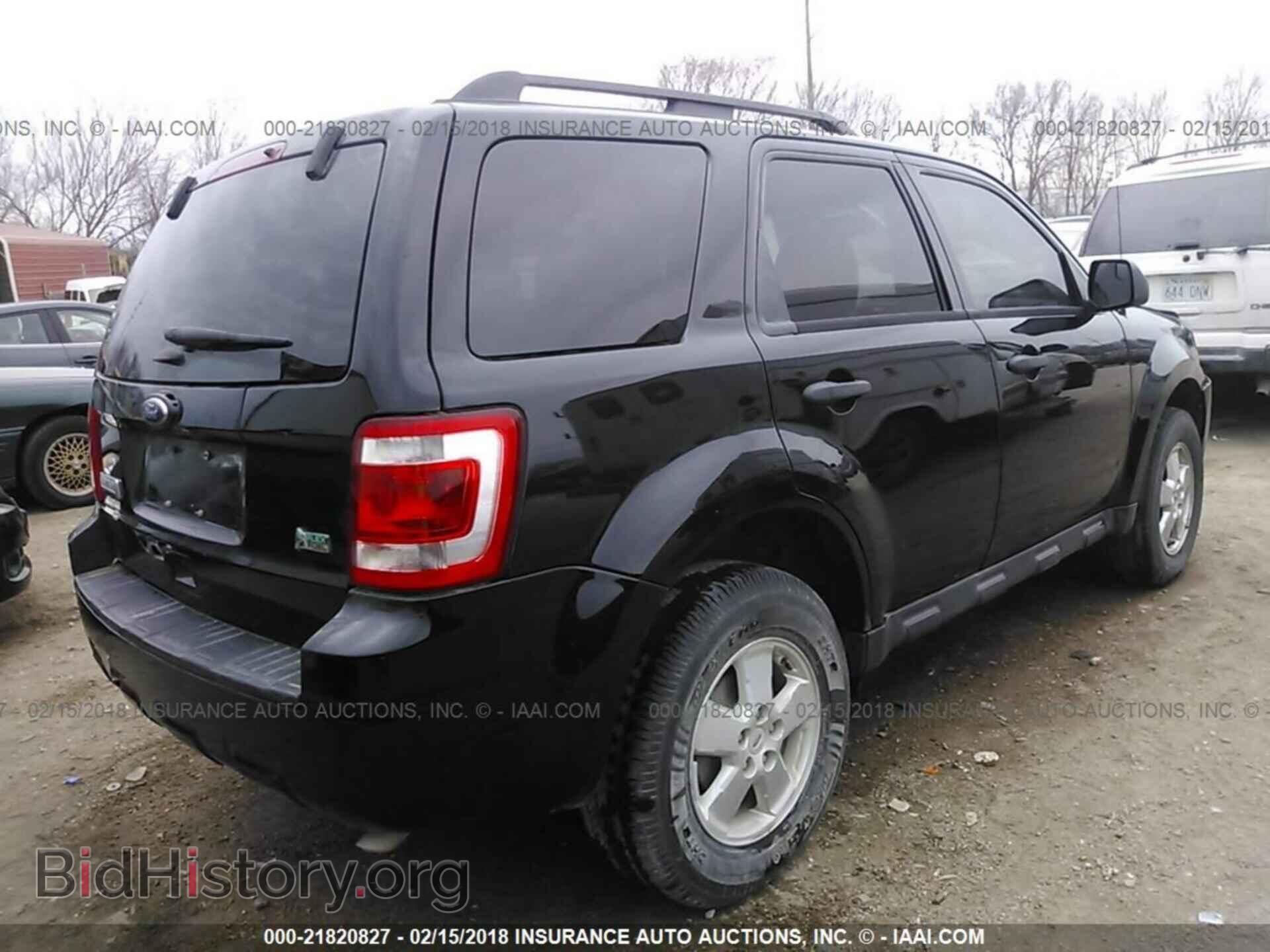 2012 Ford Escape - VIN: 1FMCU0DG9CKB57748 - Photo 4
