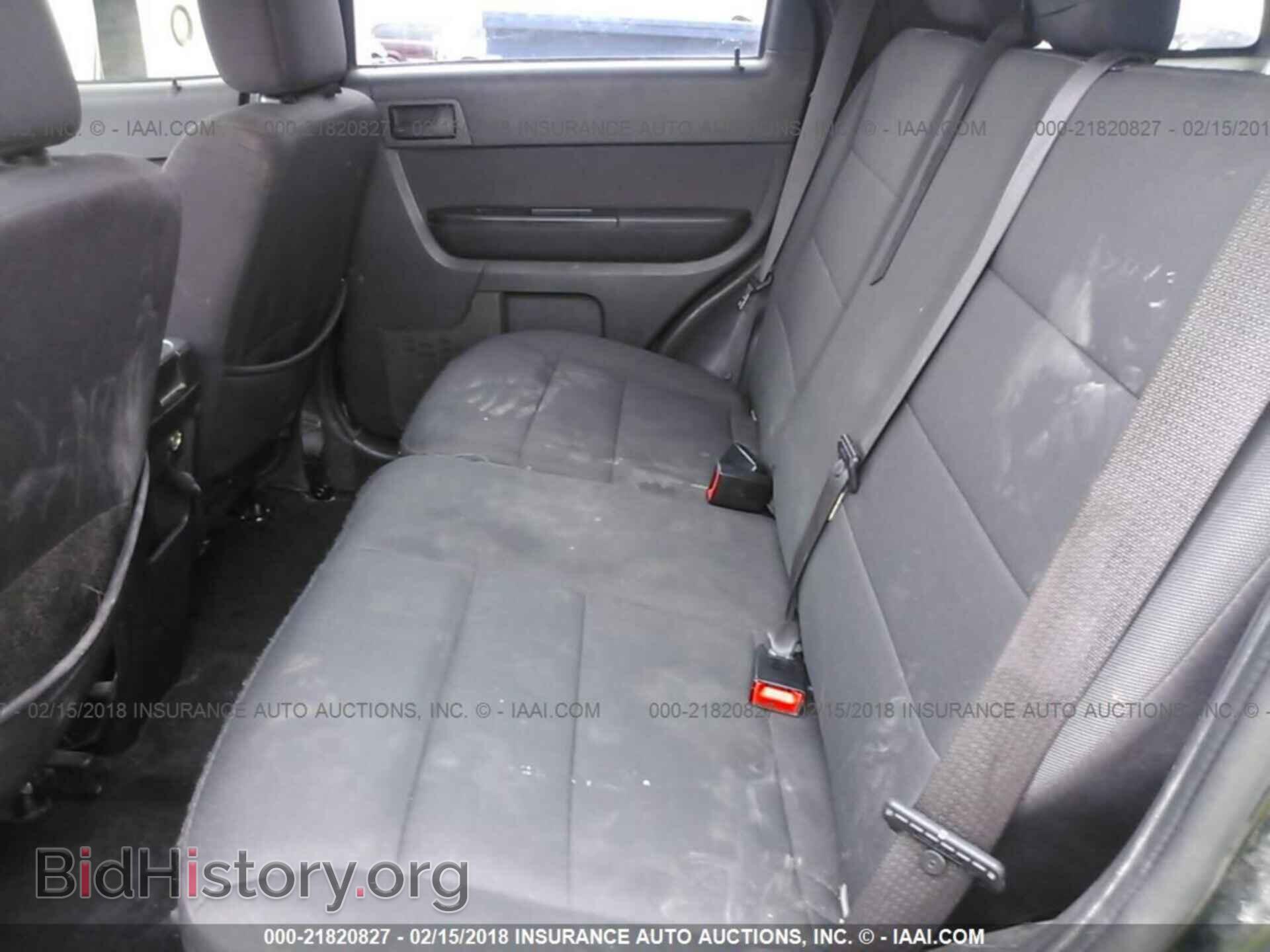 2012 Ford Escape - VIN: 1FMCU0DG9CKB57748 - Photo 8