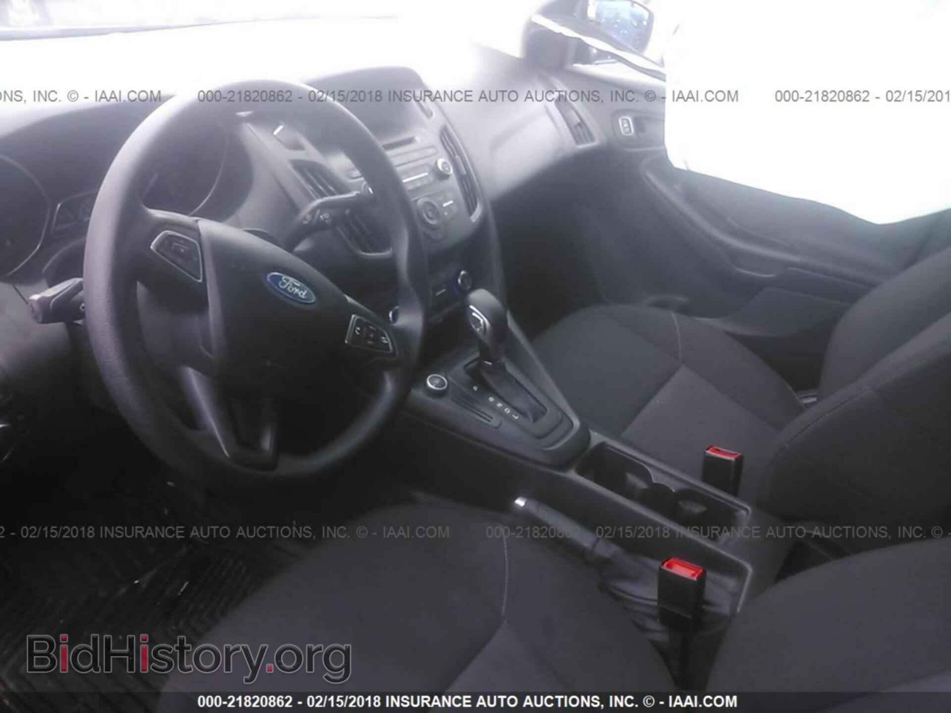 2015 Ford Focus - VIN: 1FADP3E25FL310506 - Photo 5
