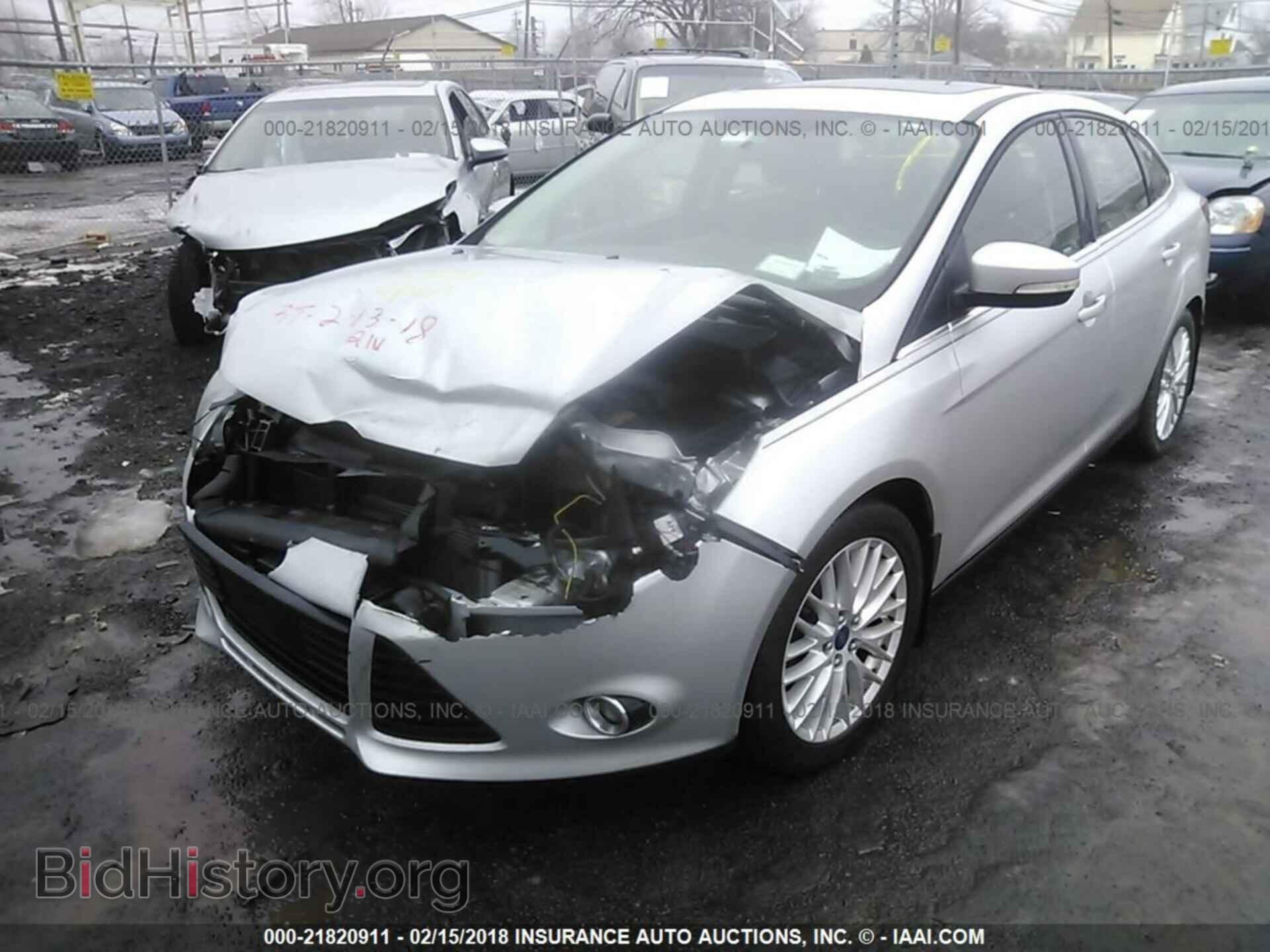 2013 Ford Focus - VIN: 1FADP3J24DL207015 - Photo 2