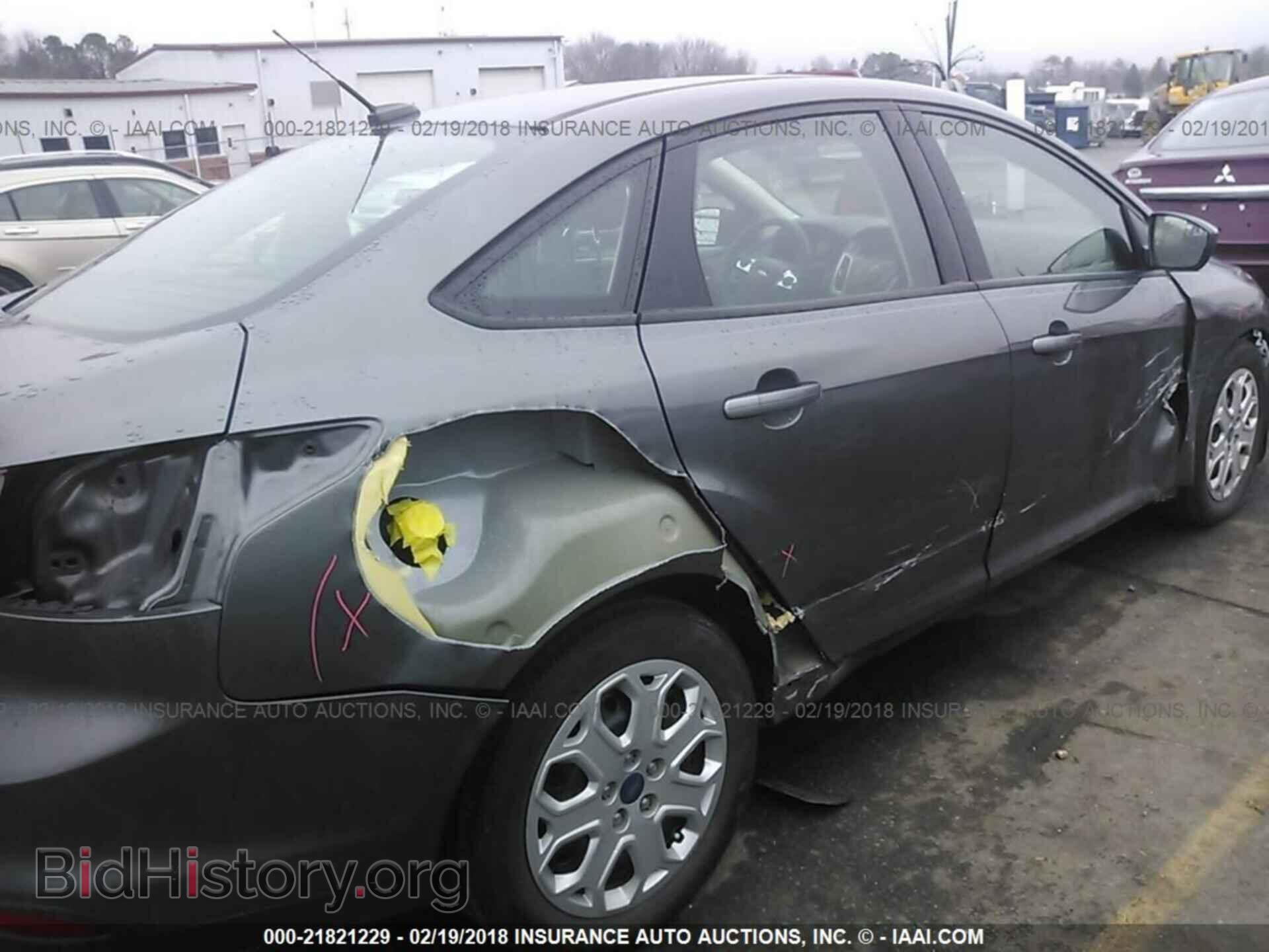 2012 Ford Focus - VIN: 1FAHP3F25CL193733 - Фото 6