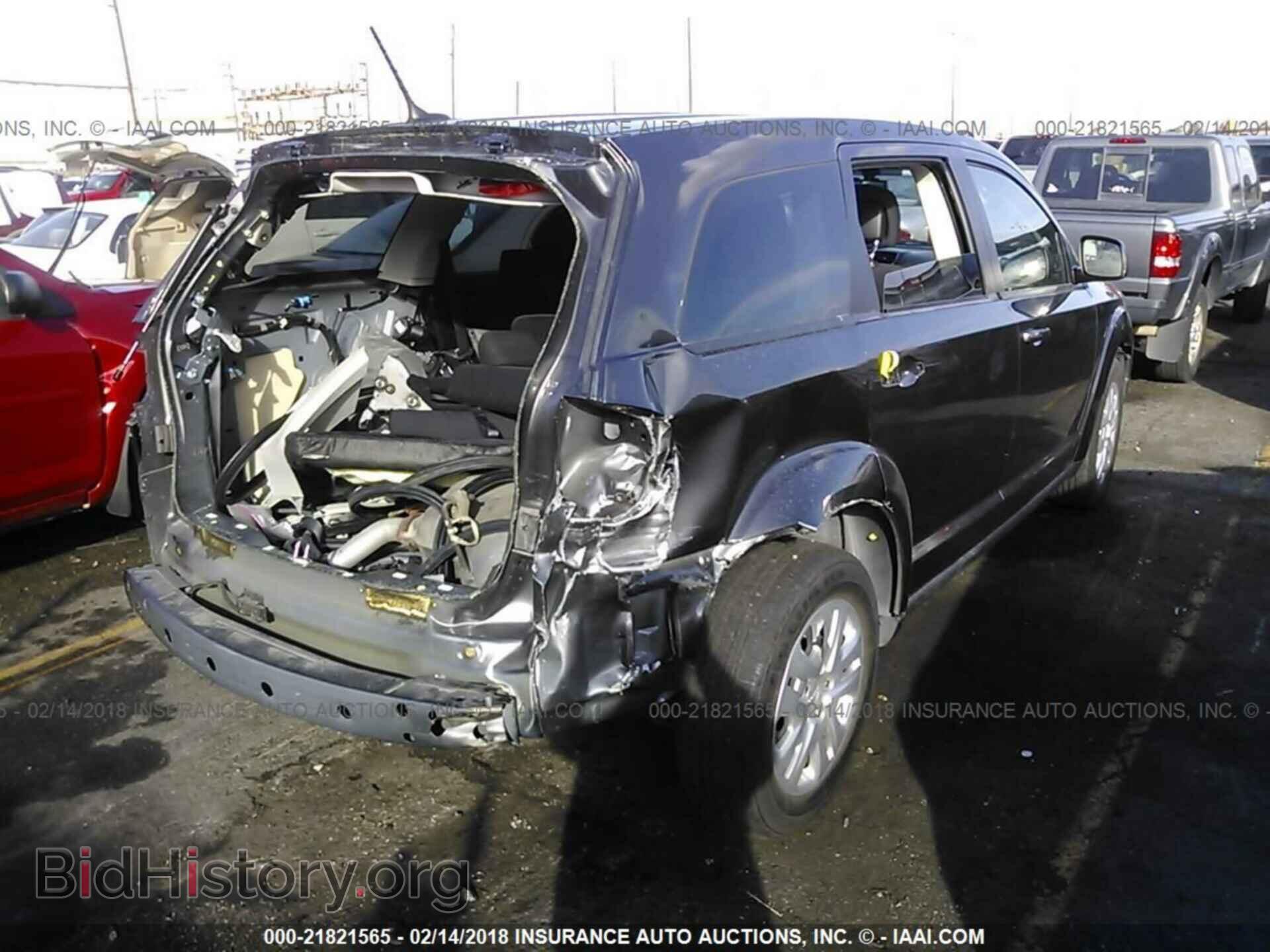 2015 Dodge Journey - VIN: 3C4PDCAB7FT683265 - Photo 4