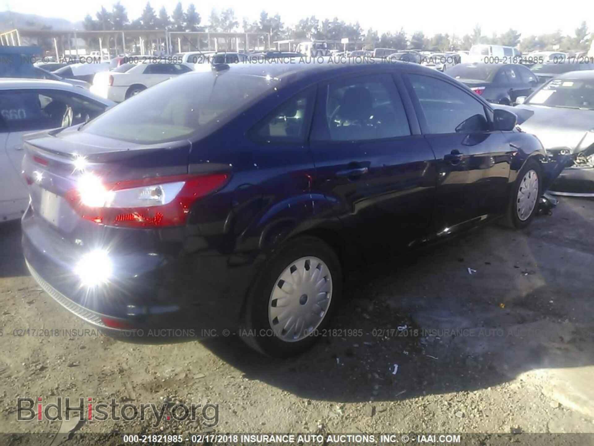 2012 Ford Focus - VIN: 1FAHP3F2XCL129963 - Фото 4