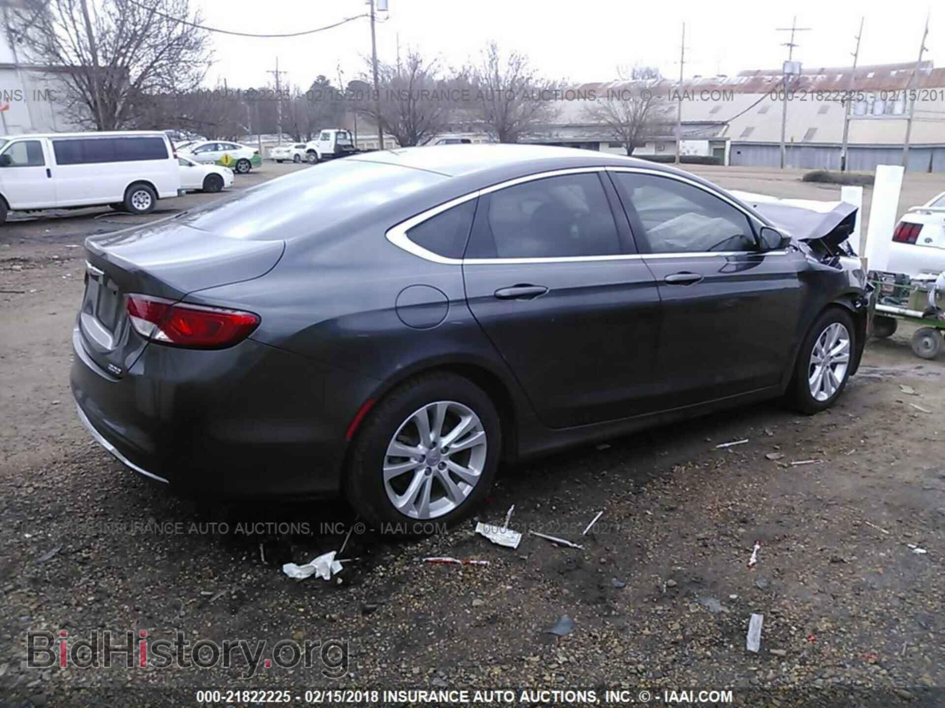 2015 Chrysler 200 - VIN: 1C3CCCAB1FN685941 - Фото 4