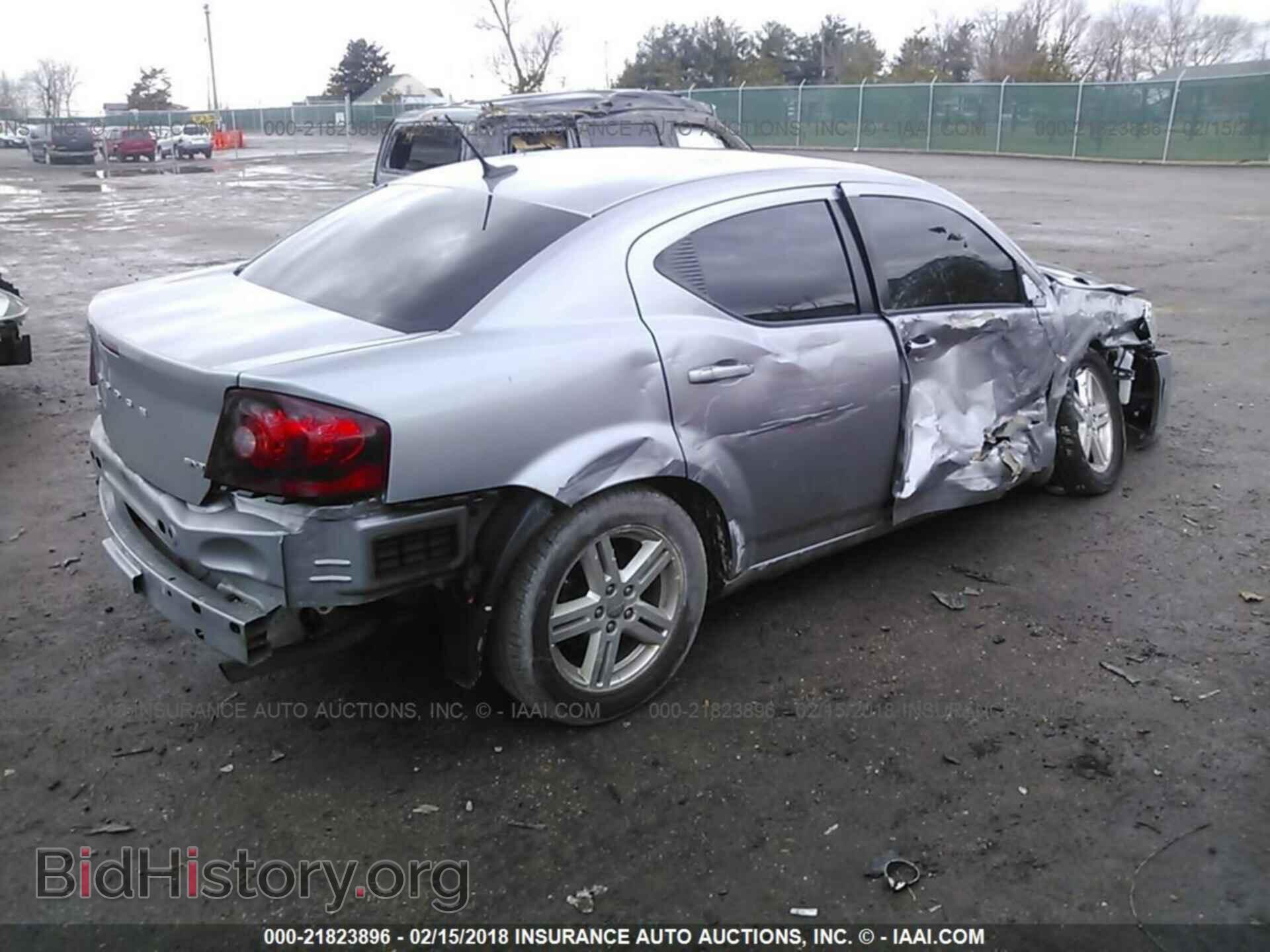 2013 Dodge Avenger - VIN: 1C3CDZCB5DN557065 - Photo 4