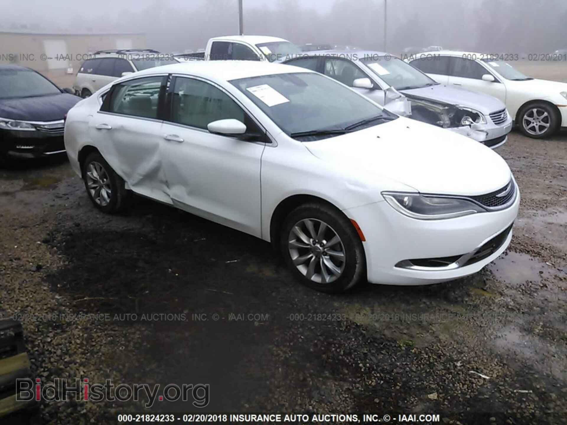 Photo 1C3CCCCBXFN611303 - Chrysler 200 2015