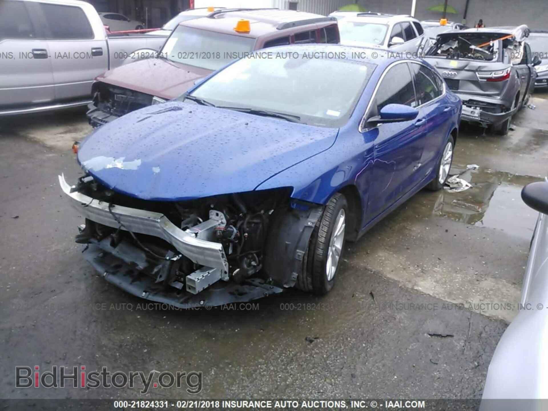 2015 Chrysler 200 - VIN: 1C3CCCAB8FN634954 - Фото 2
