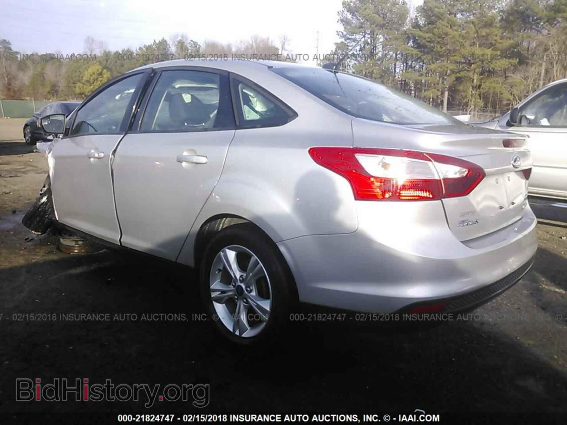 2014 Ford Focus - VIN: 1FADP3F24EL353408 - Фото 3