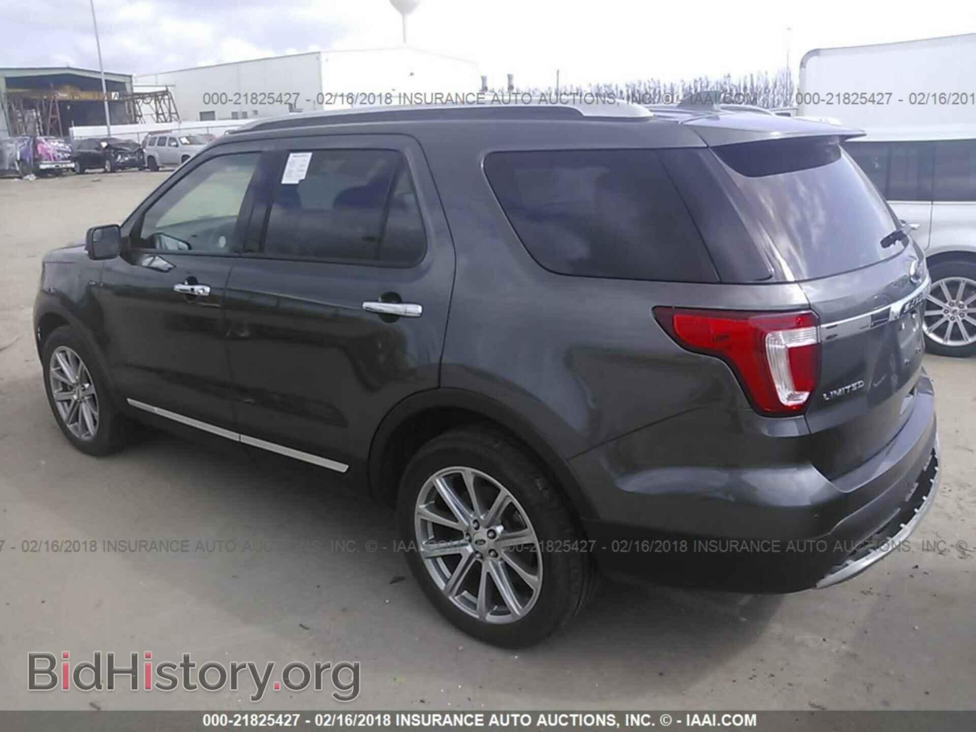 2017 Ford Explorer - VIN: 1FM5K8F8XHGC94100 - Фото 3