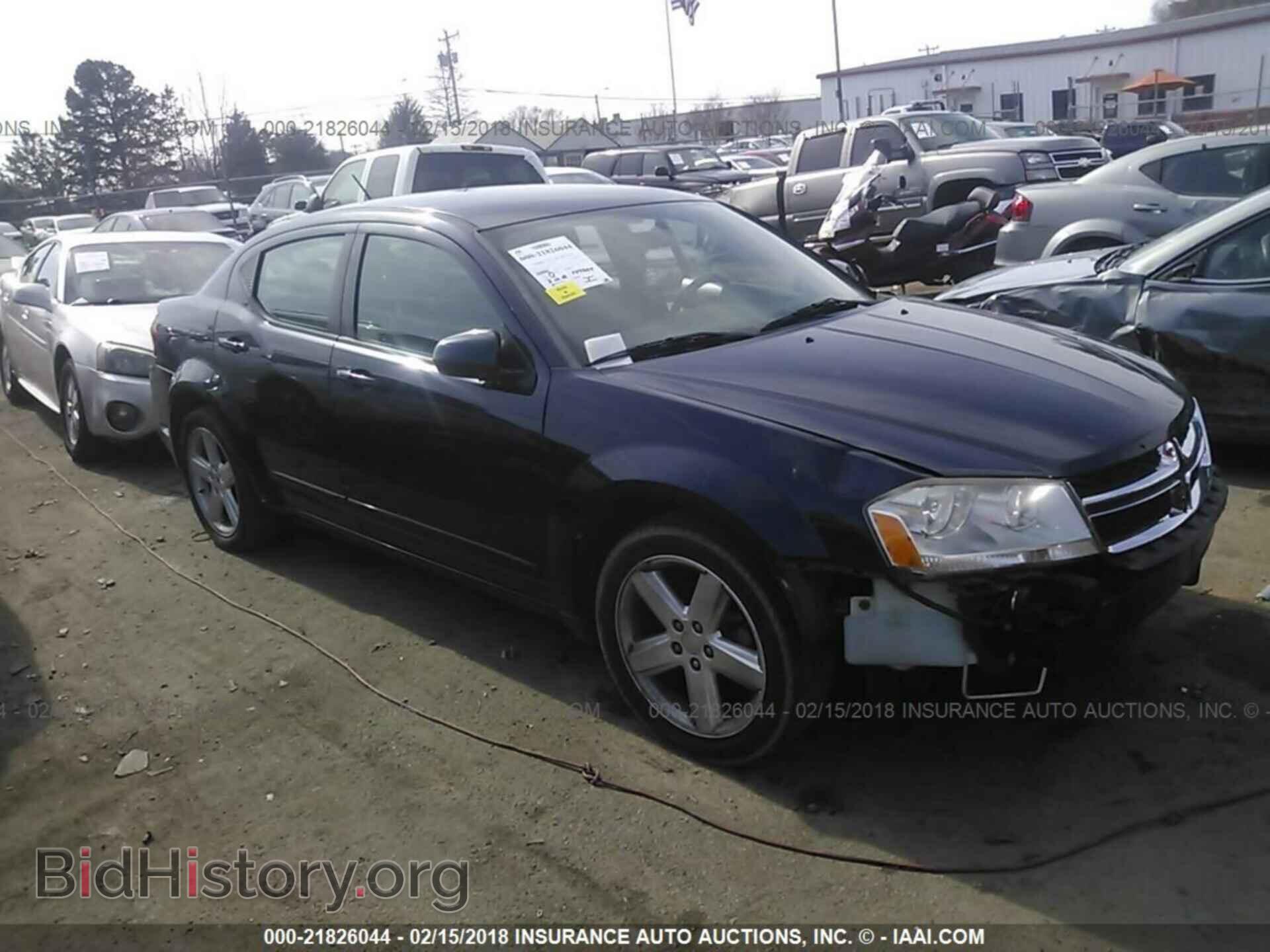 Photo 1B3BD1FB9BN556696 - Dodge Avenger 2011