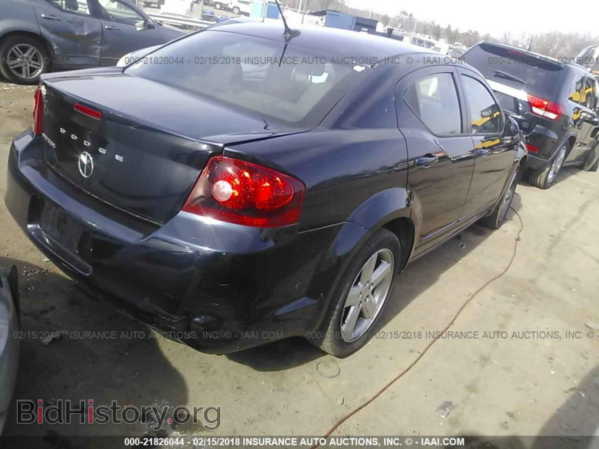 2011 Dodge Avenger - VIN: 1B3BD1FB9BN556696 - Photo 4
