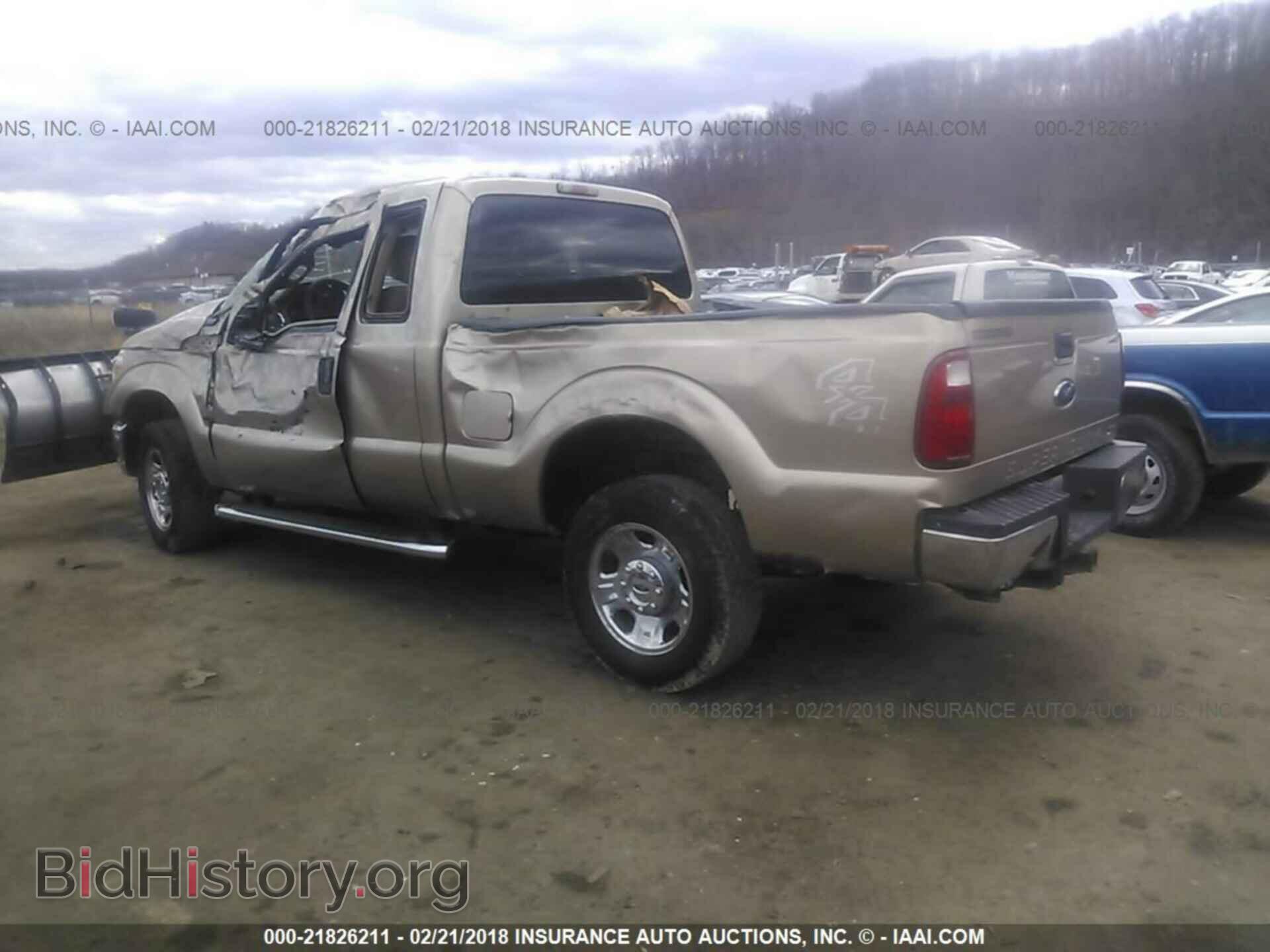 2011 Ford F250 - VIN: 1FT7X2B60BEB23018 - Фото 3