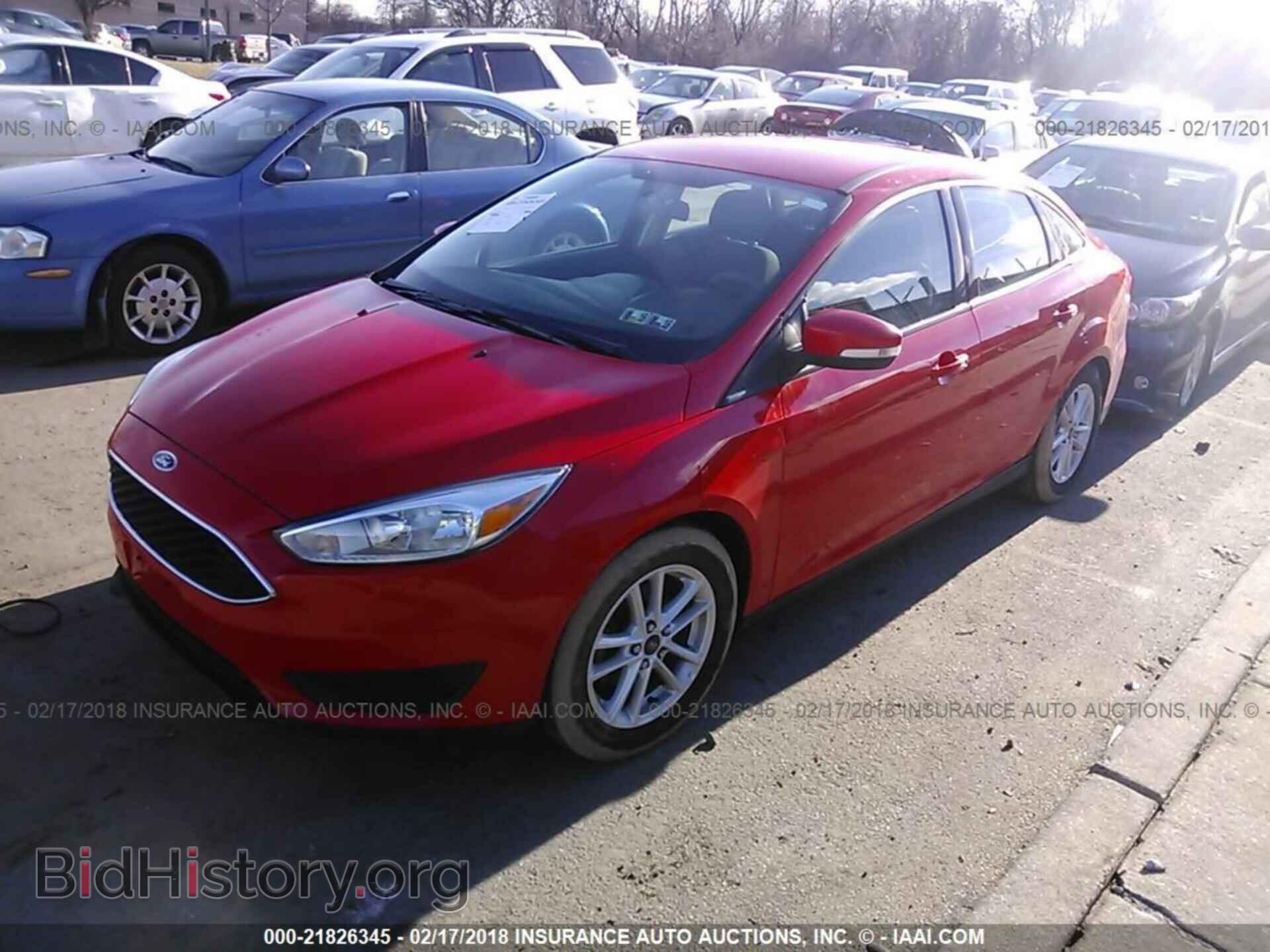 2016 Ford Focus - VIN: 1FADP3F29GL264792 - Фото 2